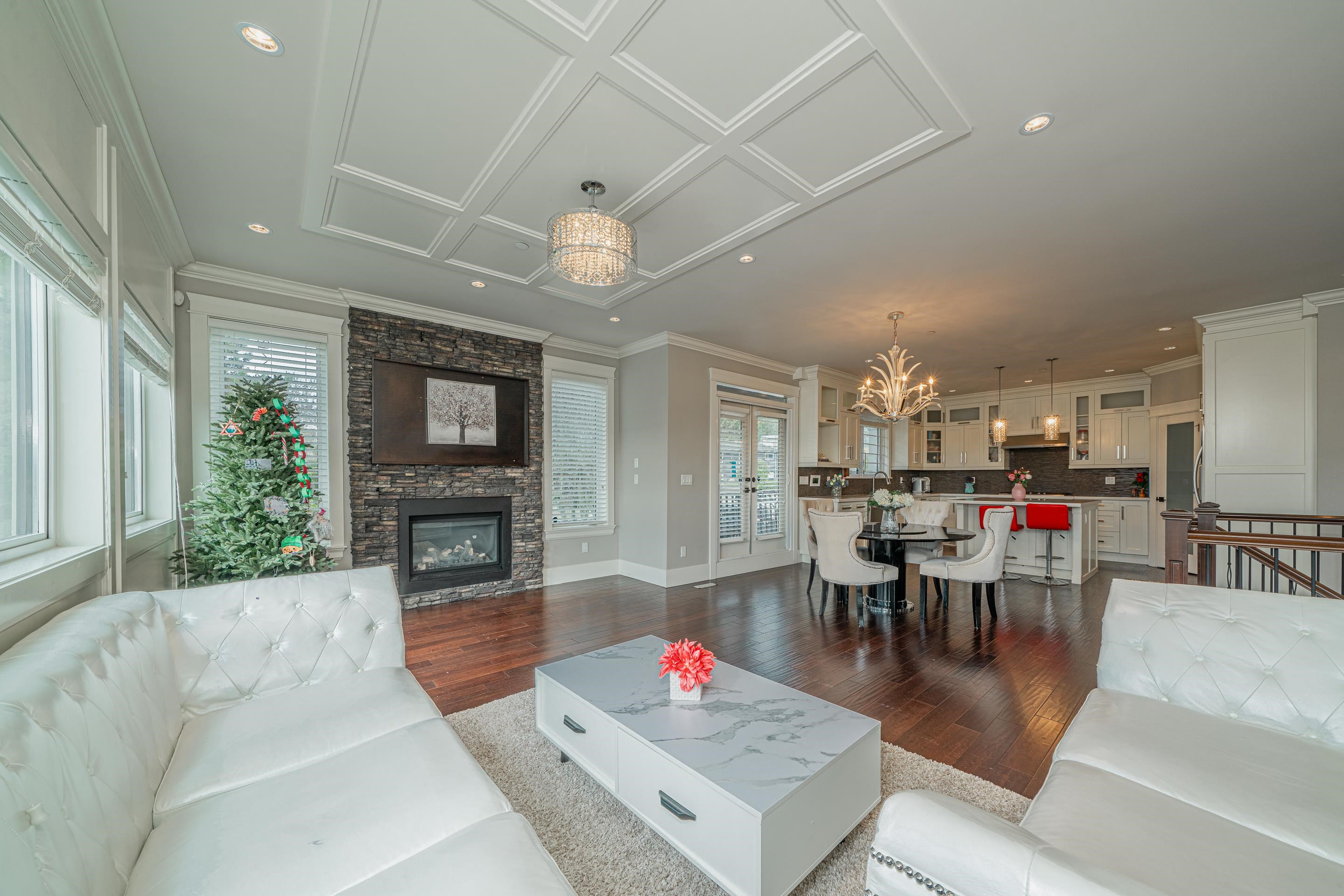 15807 BUENA VISTA AVENUE, White Rock BC V4B 2A2, R3050984, BC,
