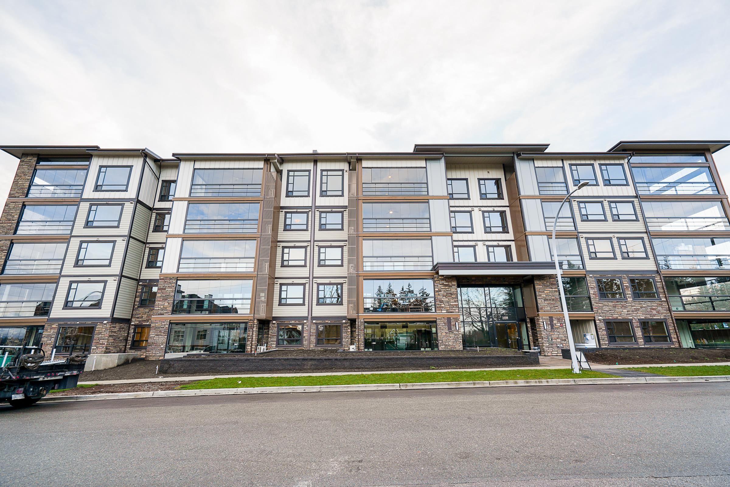 409 14588 MCDOUGALL DRIVE, R3051052, BC,