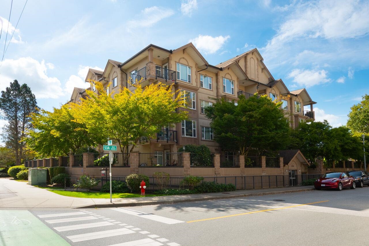 101 20286 53A AVENUE, R3051201, BC,