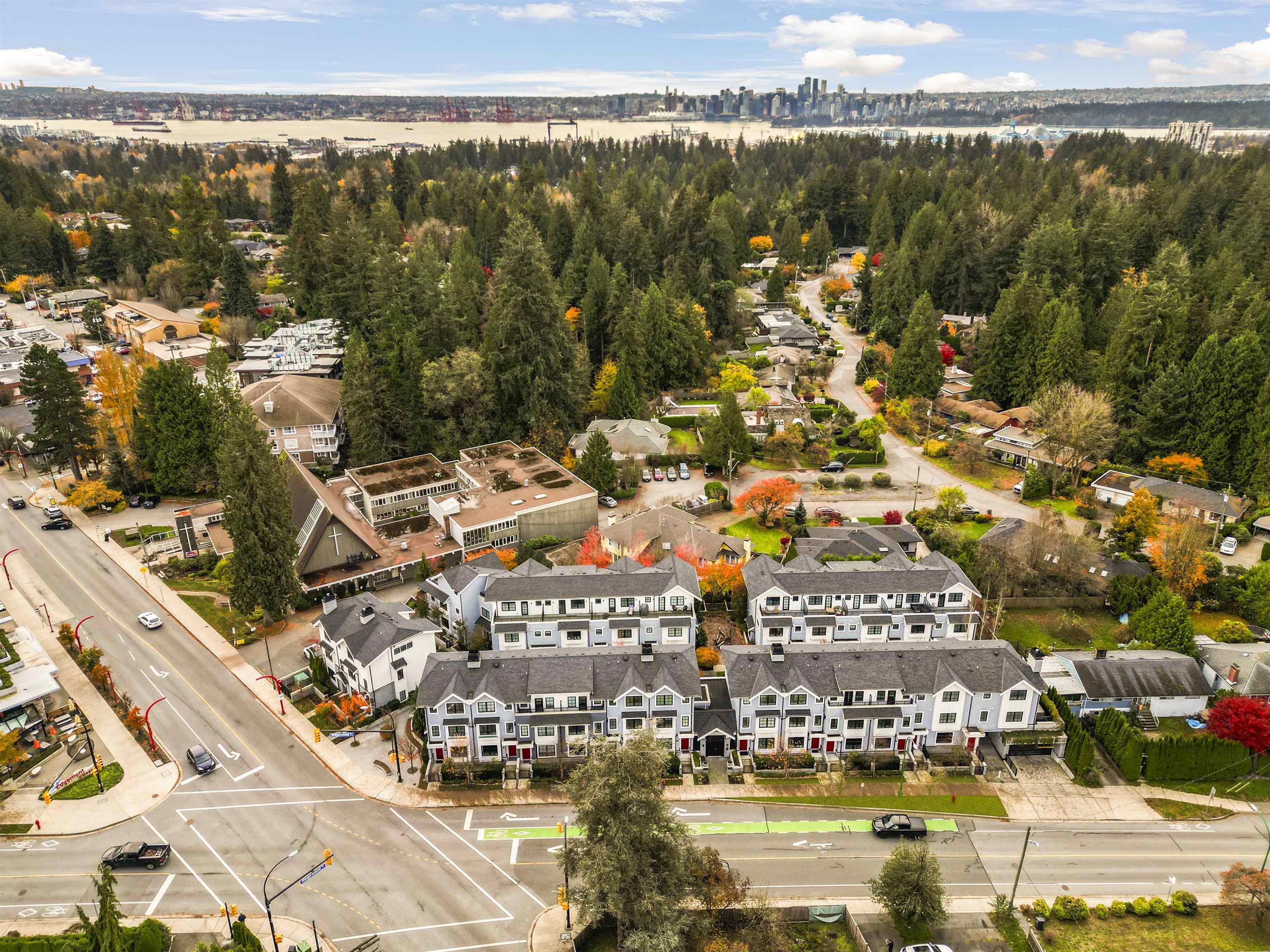 5 1133 RIDGEWOOD DRIVE, R3051279, BC,