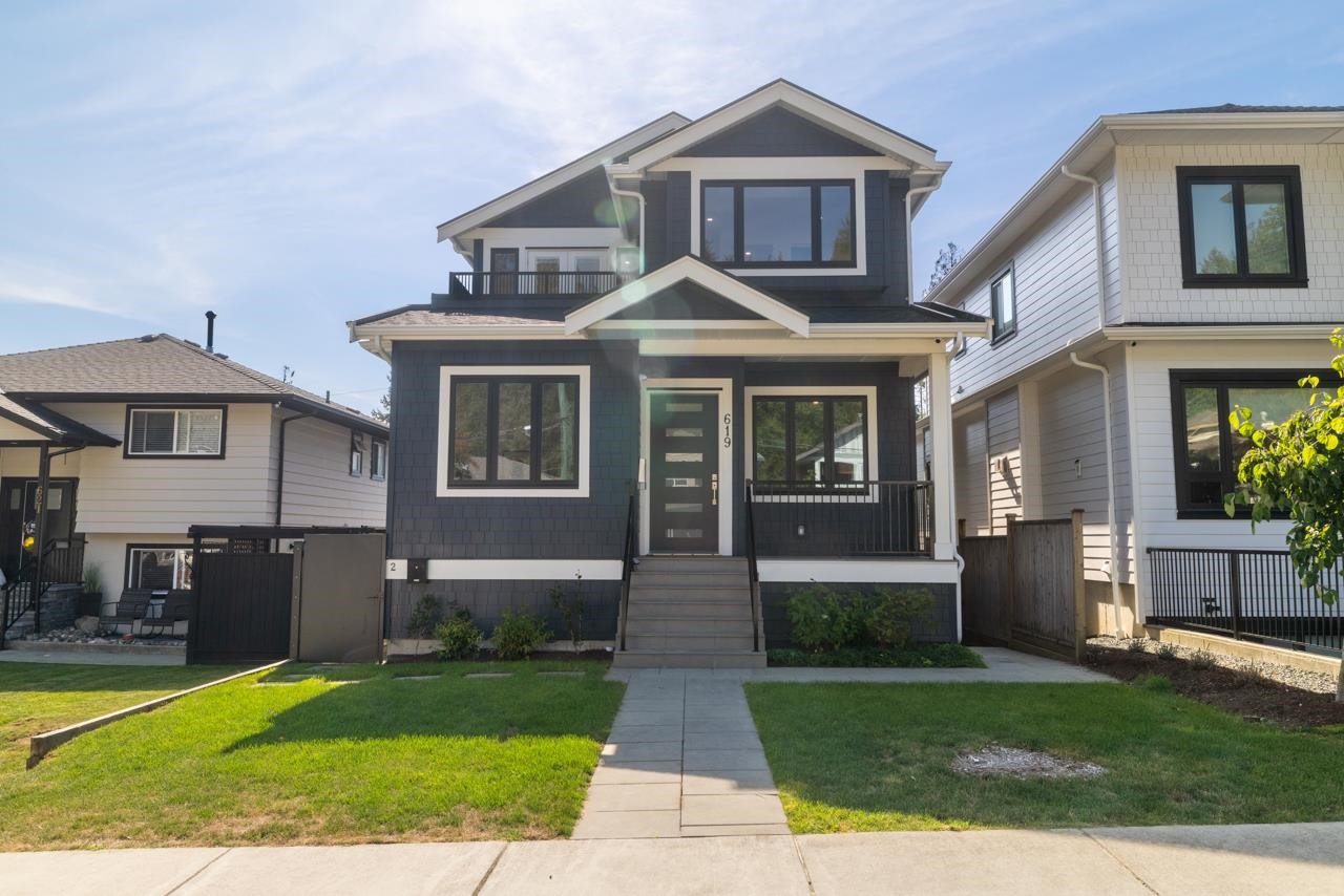 619 E 22ND STREET, North Vancouver BC V7L 3E1, R3051326, BC,