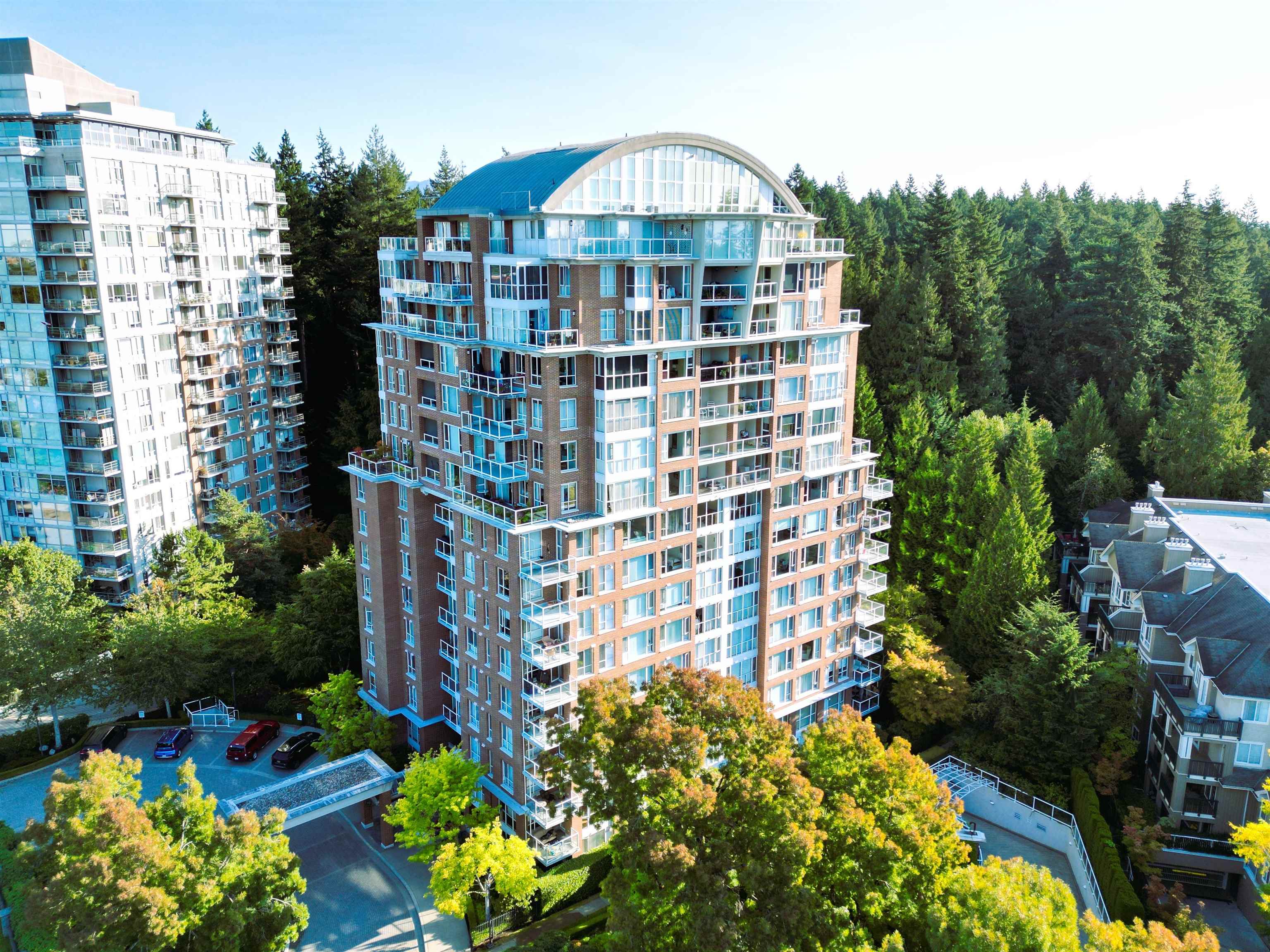 705 5615 HAMPTON PLACE, R3051346, BC,