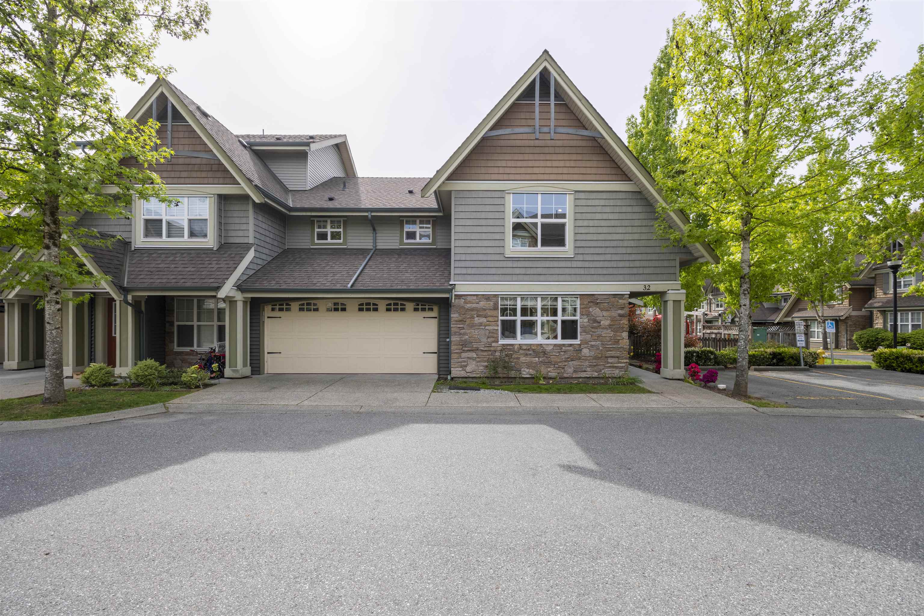 32 22977 116 AVENUE, R3051381, BC,