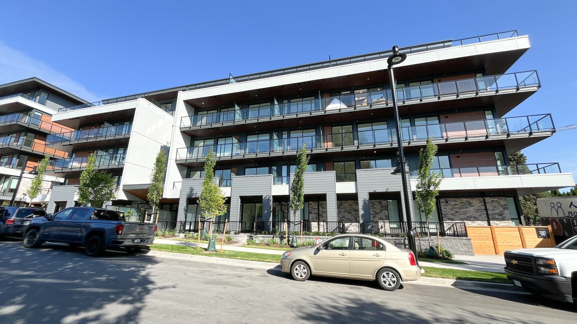 203 375 CLAYTON STREET, R3051476, BC,