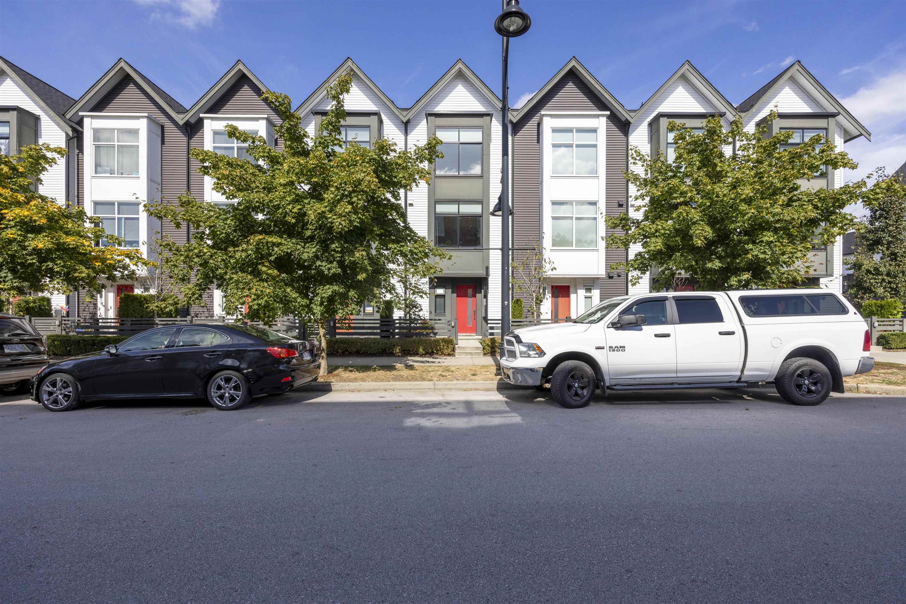89 17555 57A AVENUE, R3051533, BC,