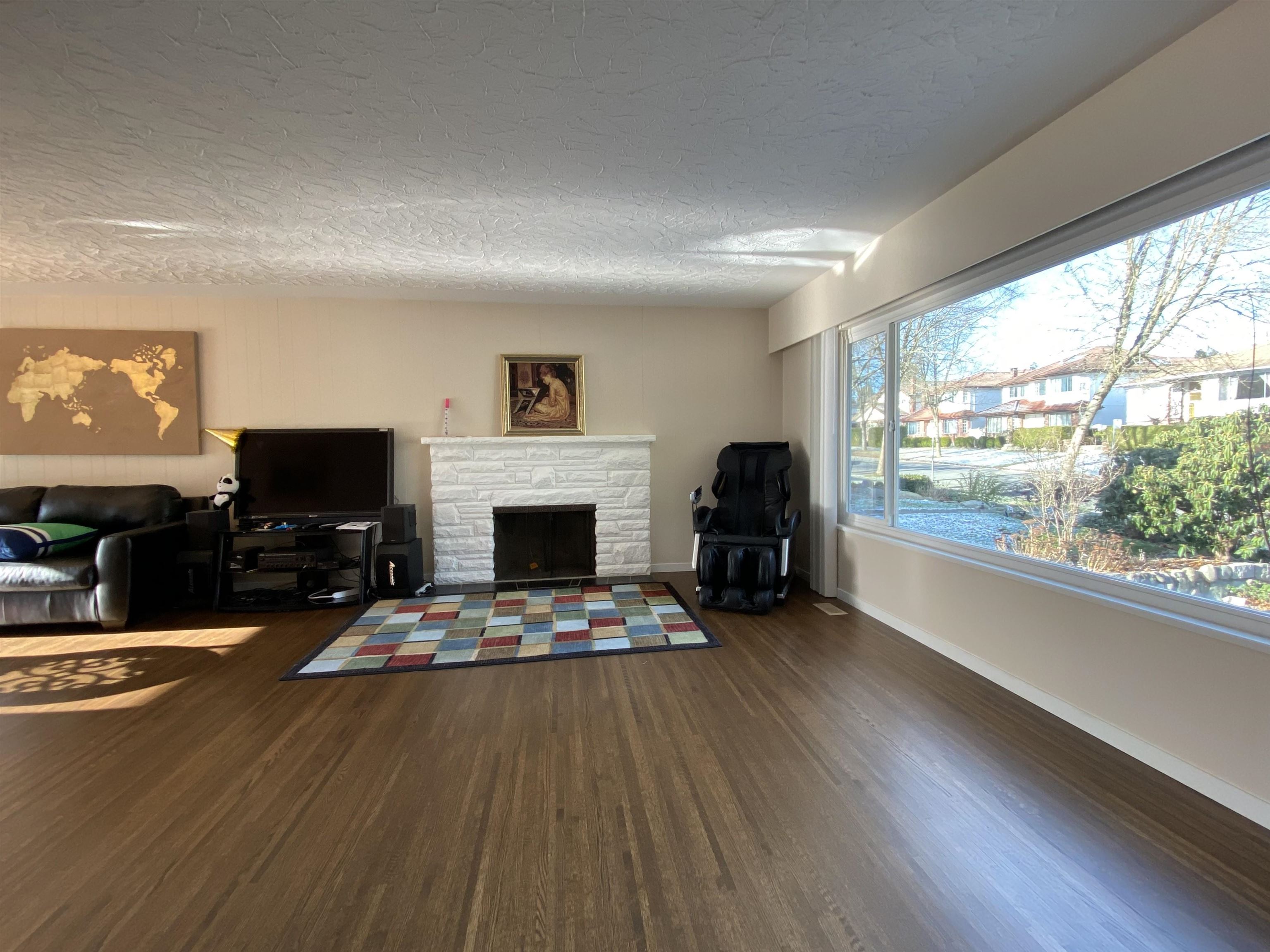 Main House 564 64TH AVENUE, R3051585, BC,