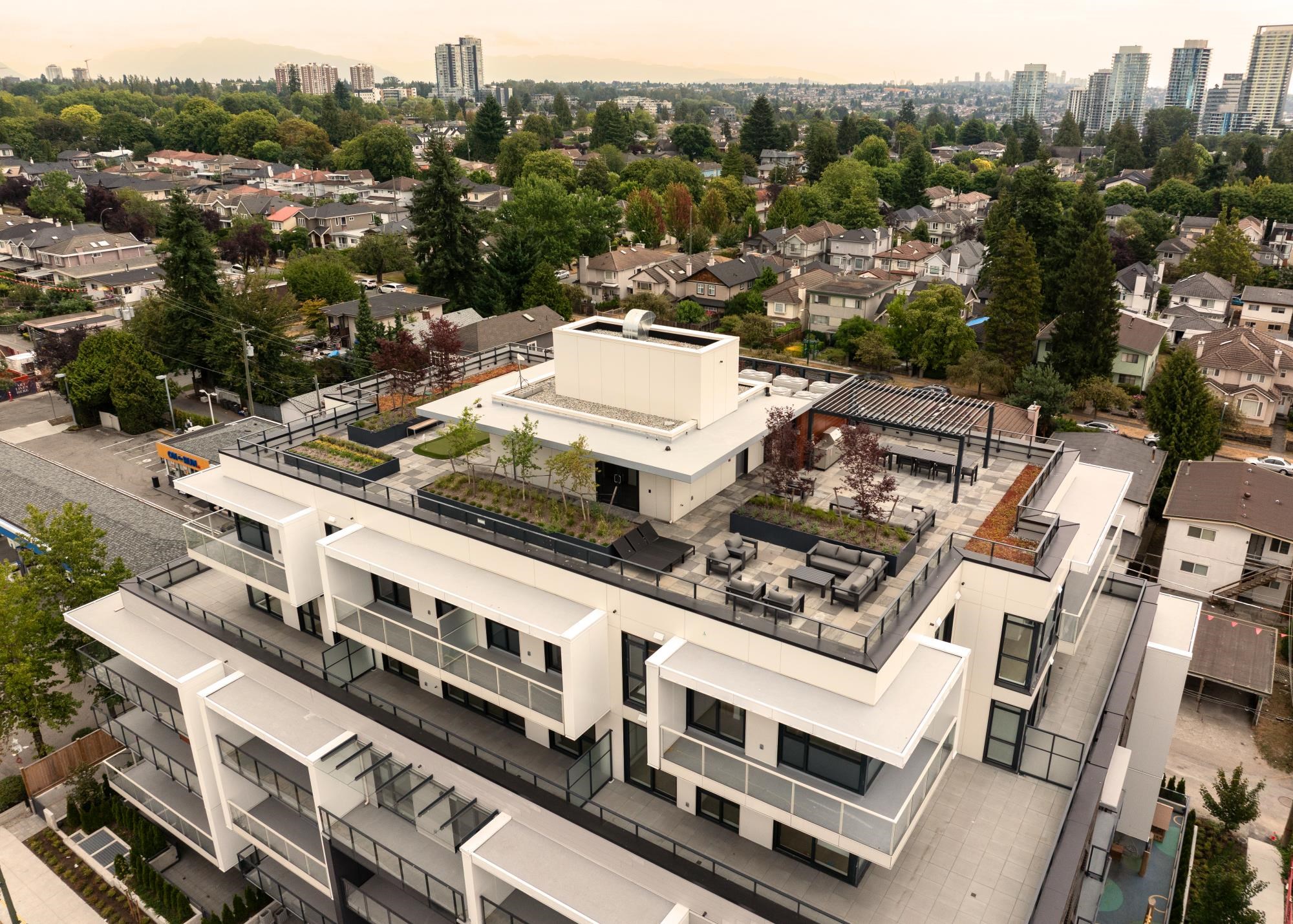 309 8398 OAK STREET, R3051620, BC,