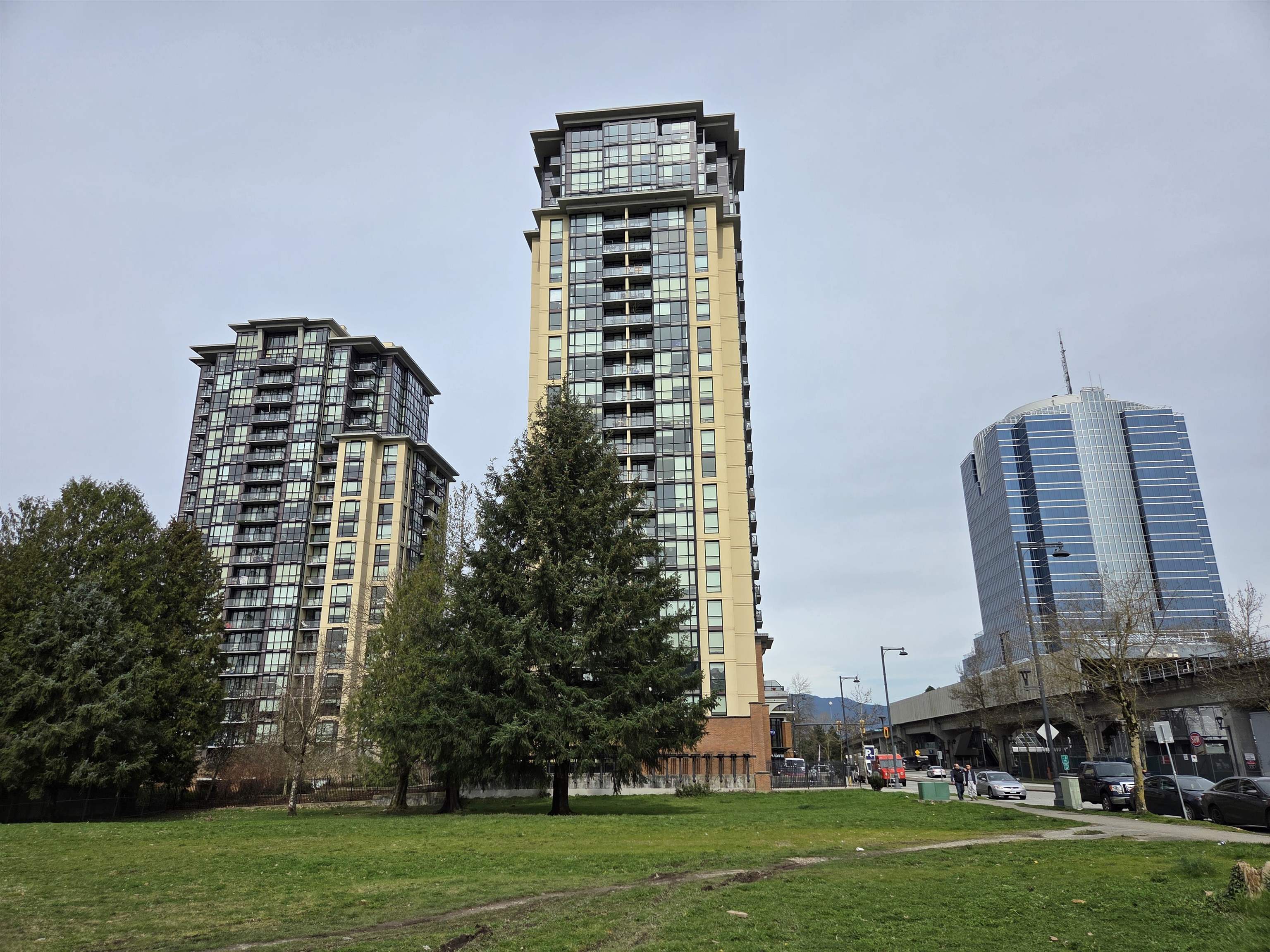 1106 10777 UNIVERSITY DRIVE, R3051627, BC,