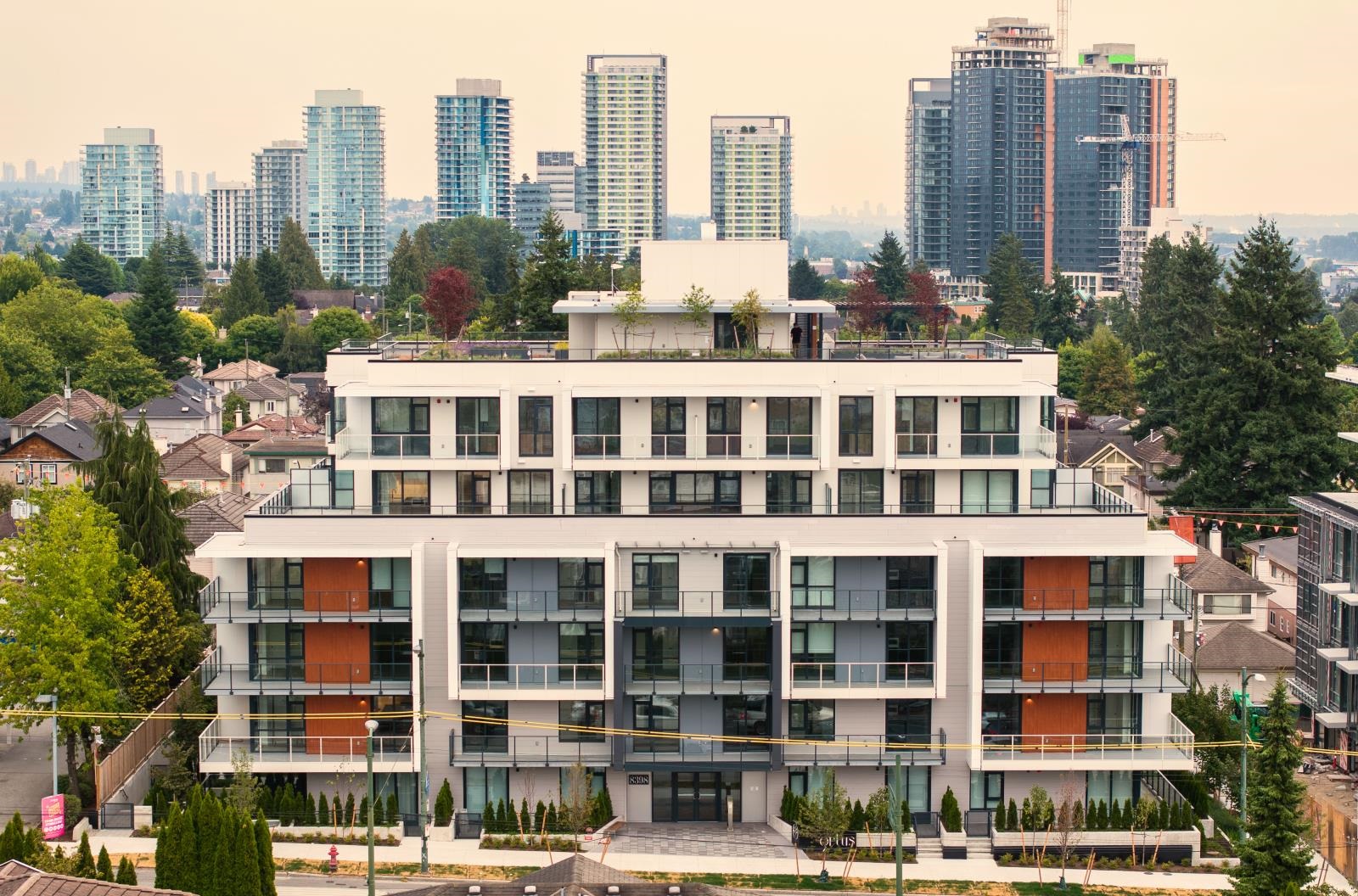 202 8398 OAK STREET, R3051630, BC,