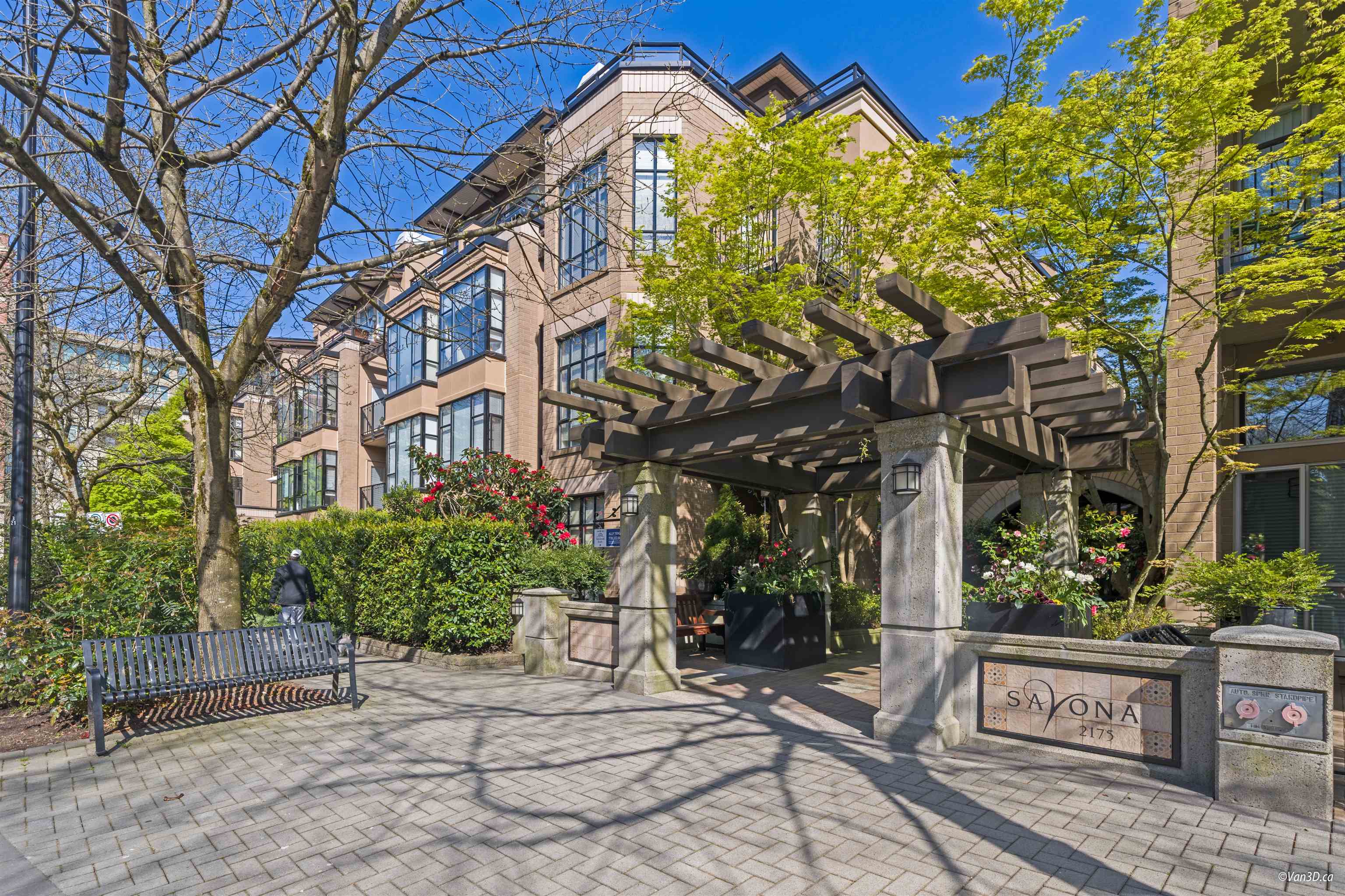 206 2175 SALAL DRIVE, R3051743, BC,