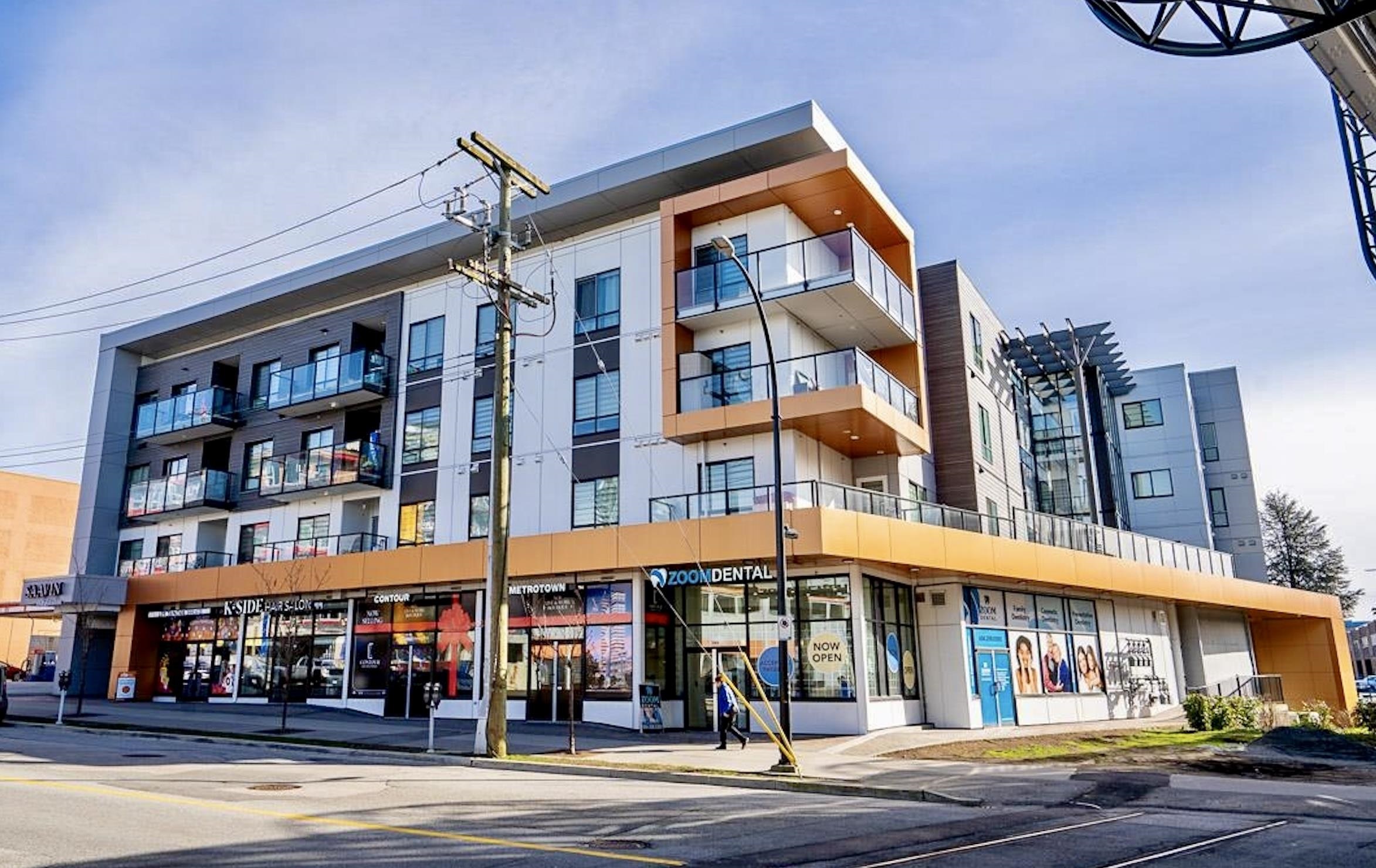 201 6968 ROYAL OAK AVENUE, R3051770, BC,