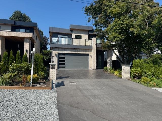 15569 OXENHAM AVENUE, White Rock BC V4B 2J2, R3051805, BC,
