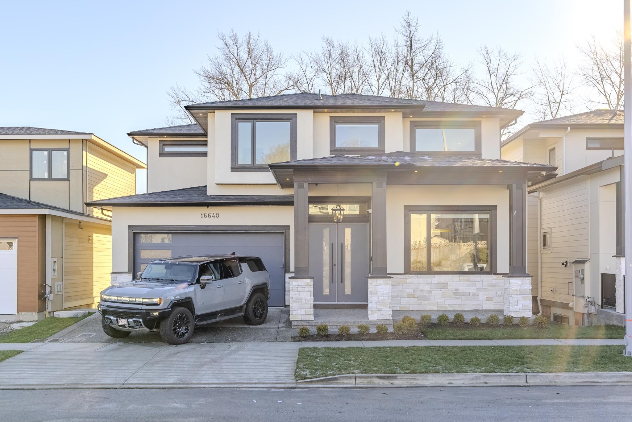 16640 18A AVENUE, Surrey BC V3Z 9X5, R3051843, BC,