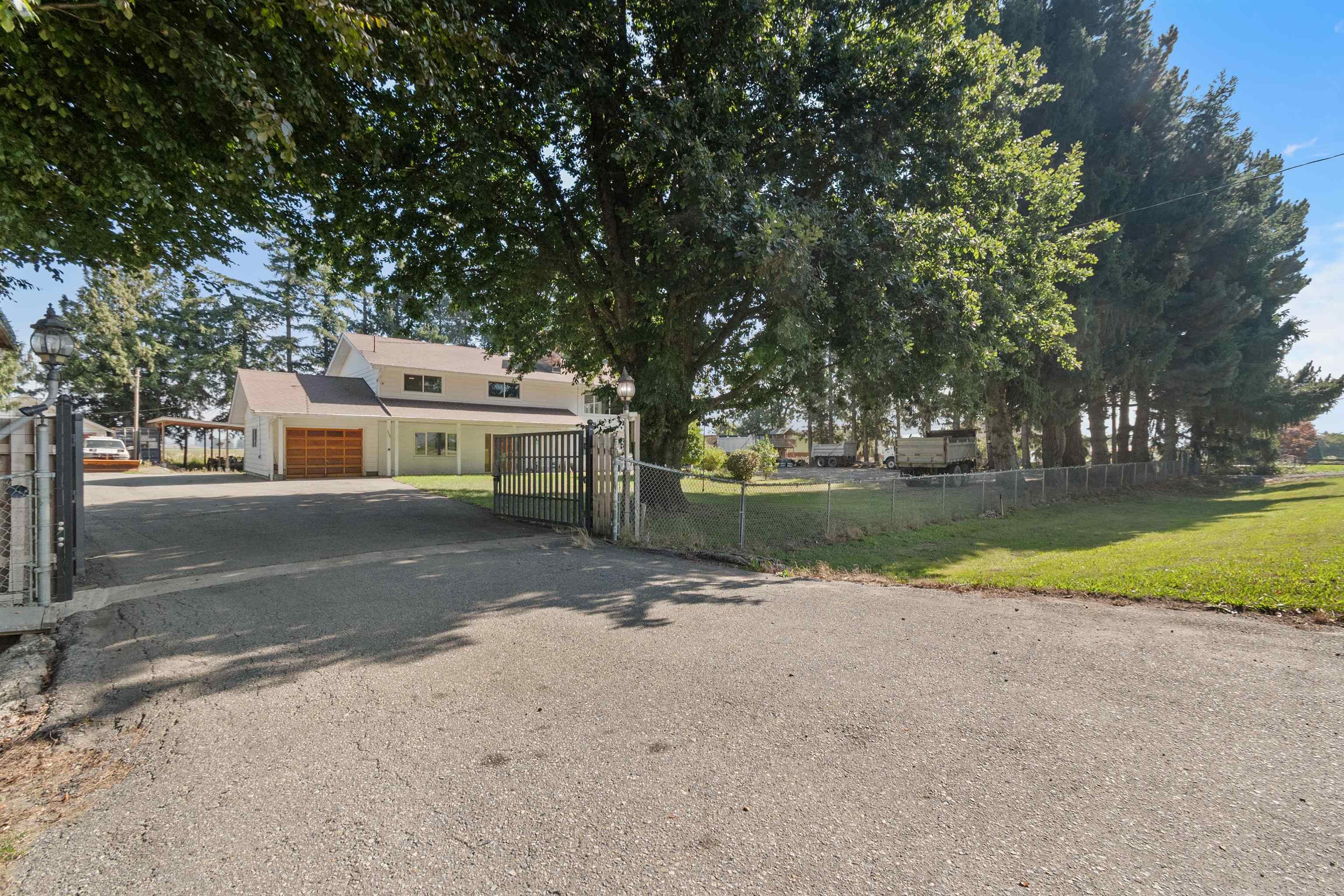 5460 INTERPROVINCIAL HIGHWAY, Abbotsford BC V3G 2P6, R3051860, BC,
