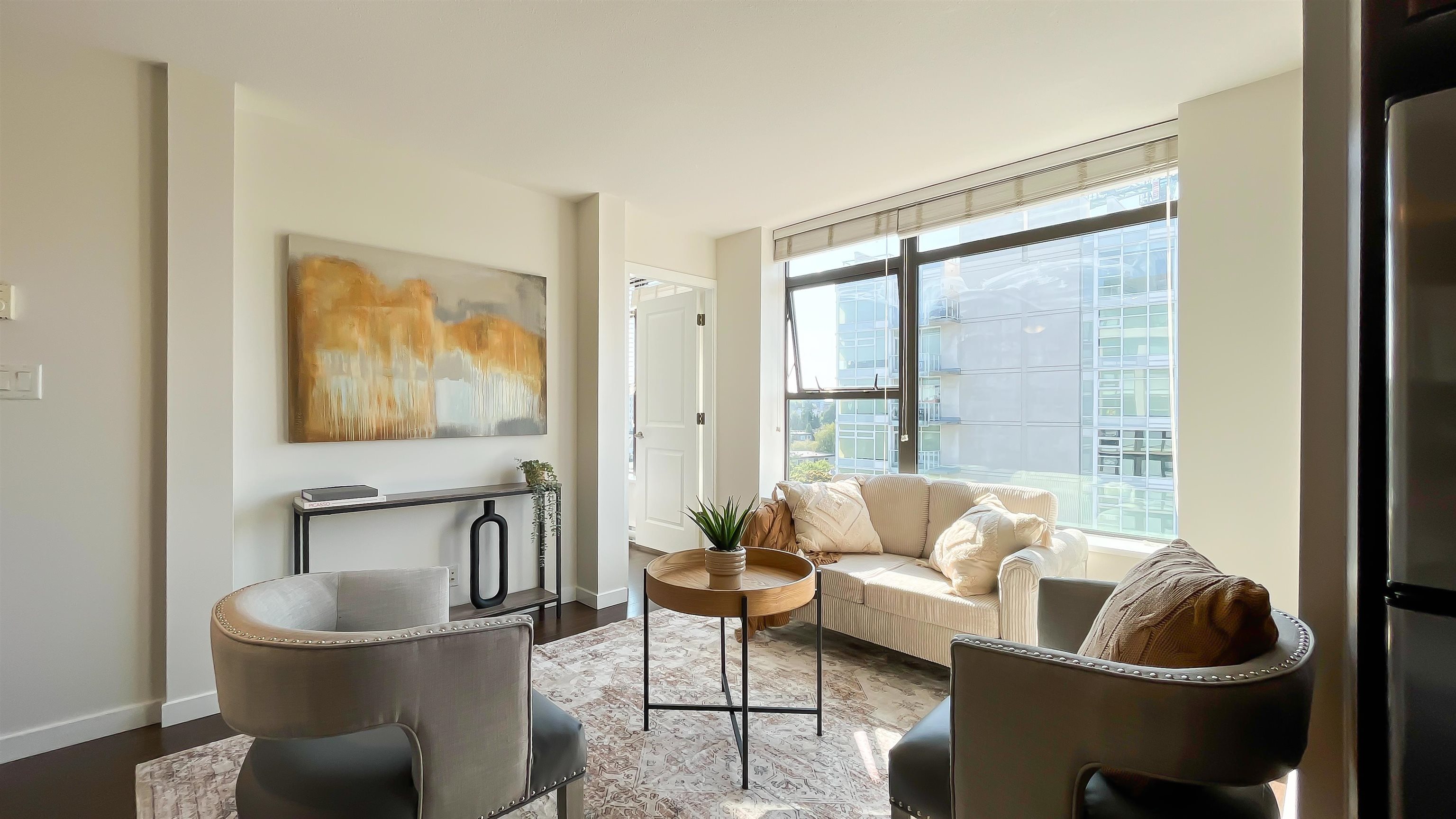1106 1068 BROADWAY, R3052094, BC,