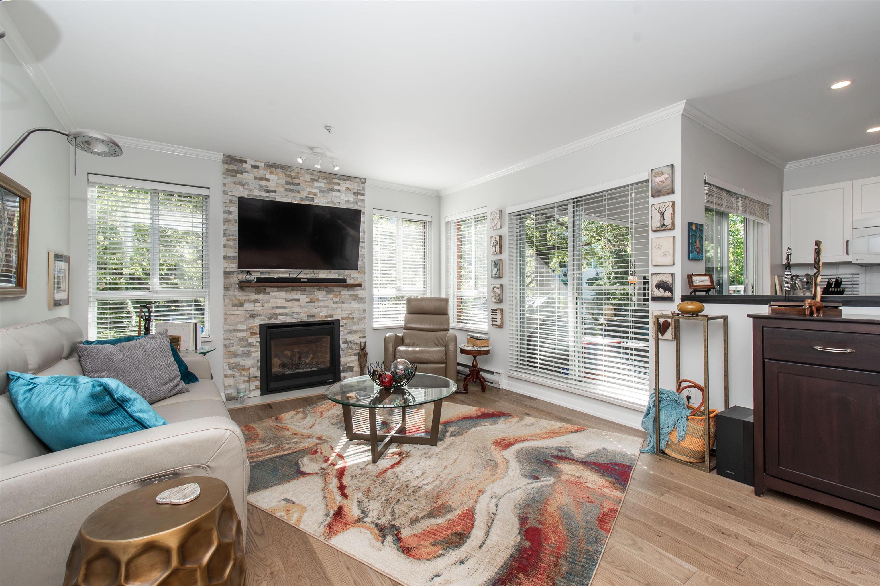 104 128 8TH STREET, R3052115, BC,