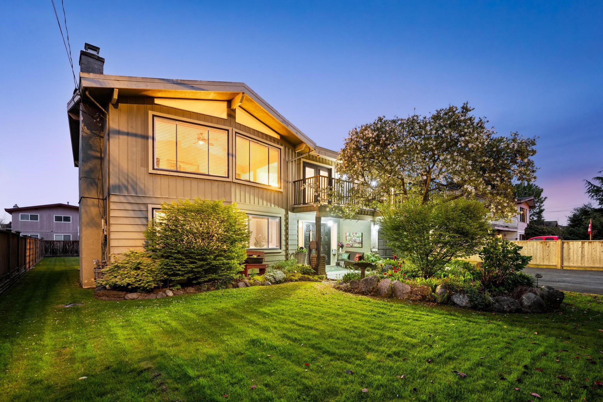 4686 54A STREET, Ladner BC V4K 2Z8, R3052154, BC,