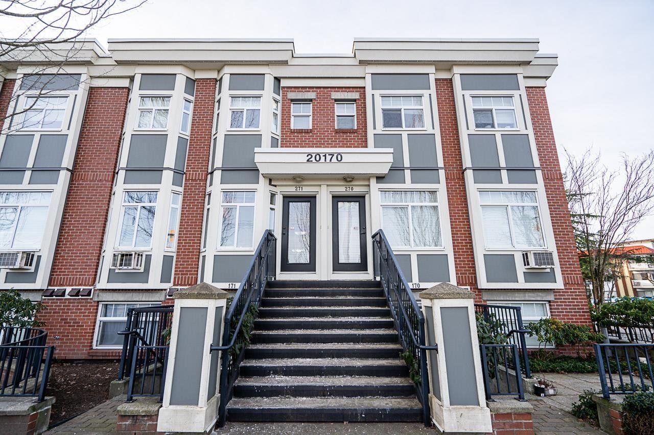 271 20170 FRASER HIGHWAY, R3052169, BC,