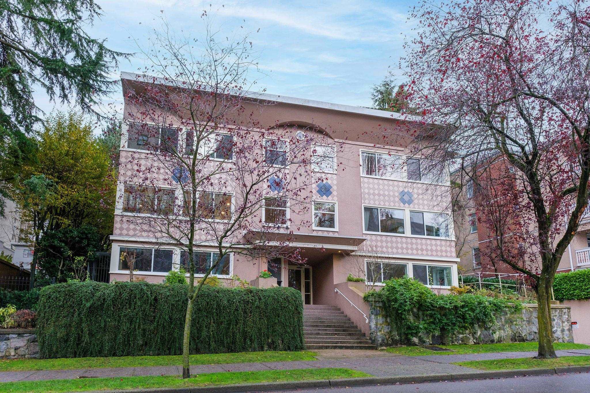 203 1878 ROBSON STREET, R3052186, BC,