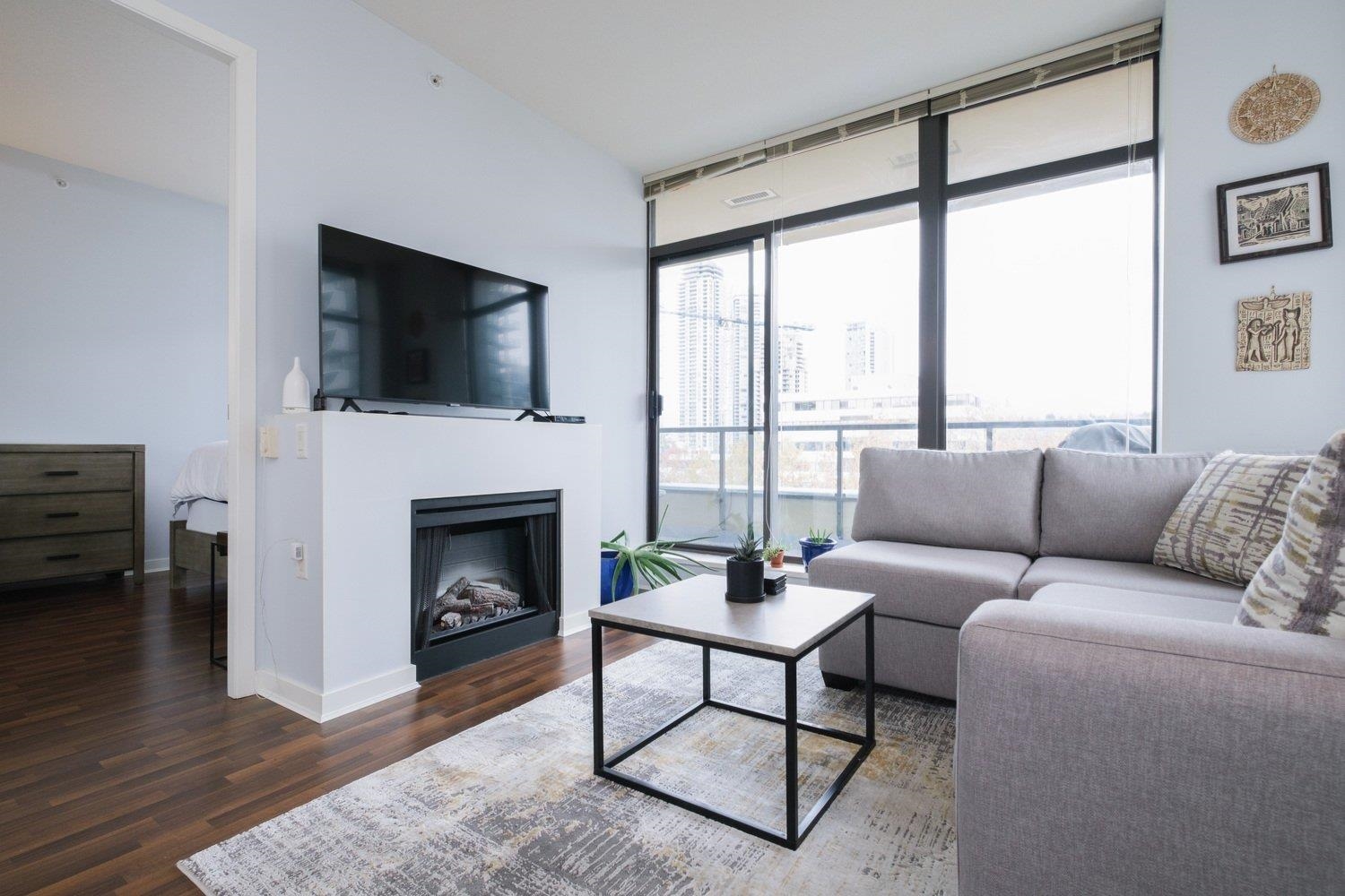 702 4250 DAWSON STREET, R3052222, BC,