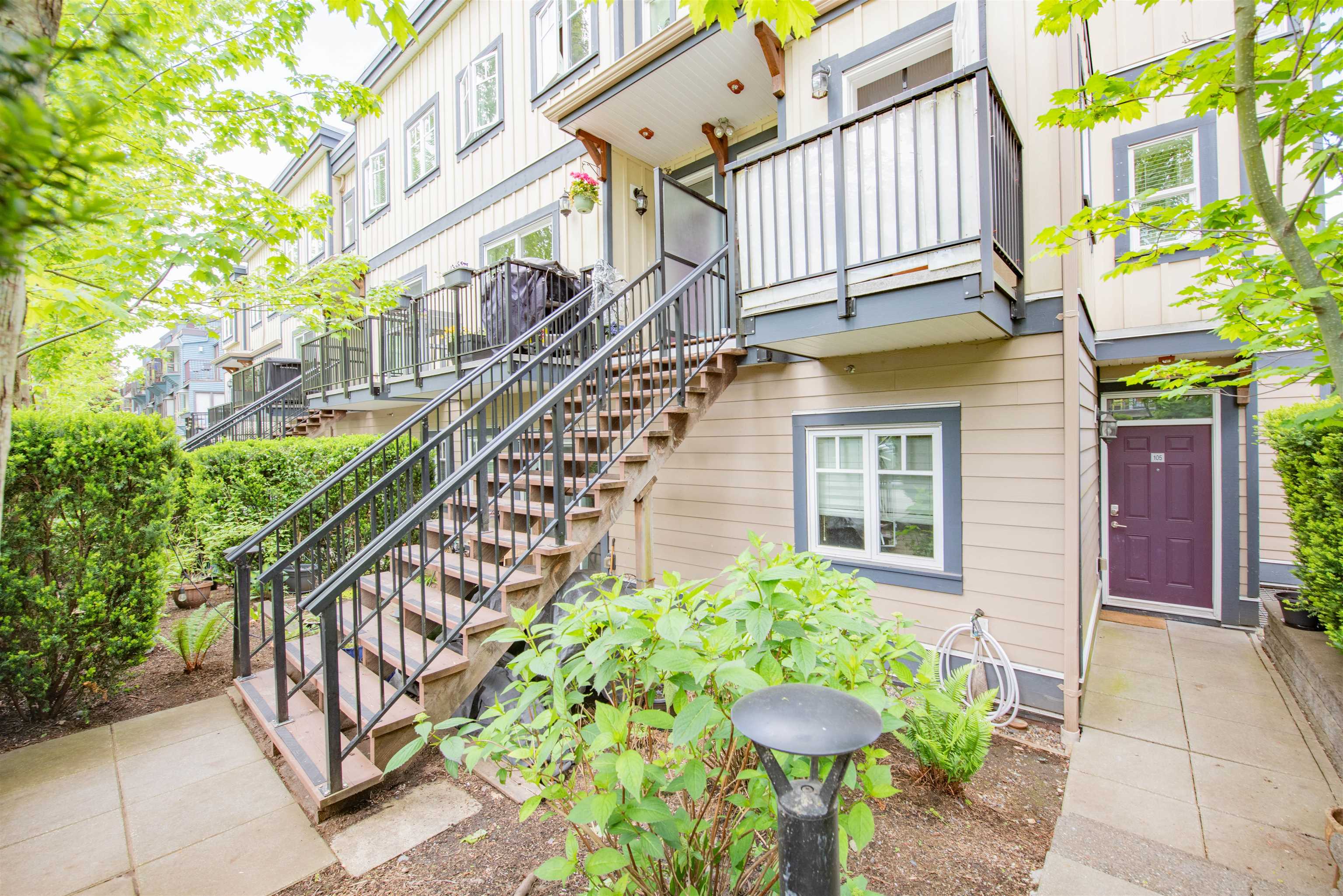207 2263 TRIUMPH STREET, R3052299, BC,