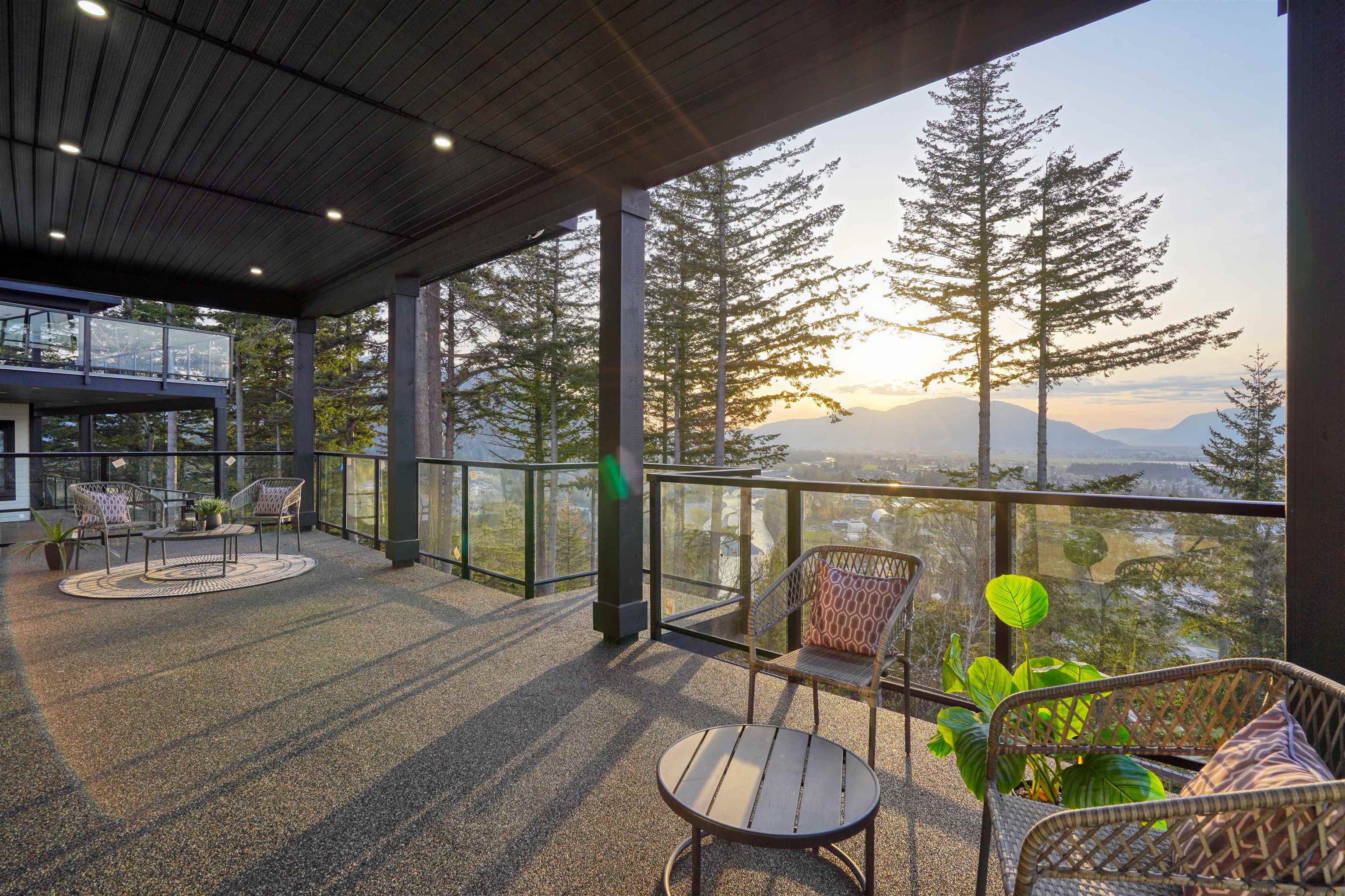 46062 CRESTVIEW DRIVE, Chilliwack BC V2R 6G4, R3052325, BC,