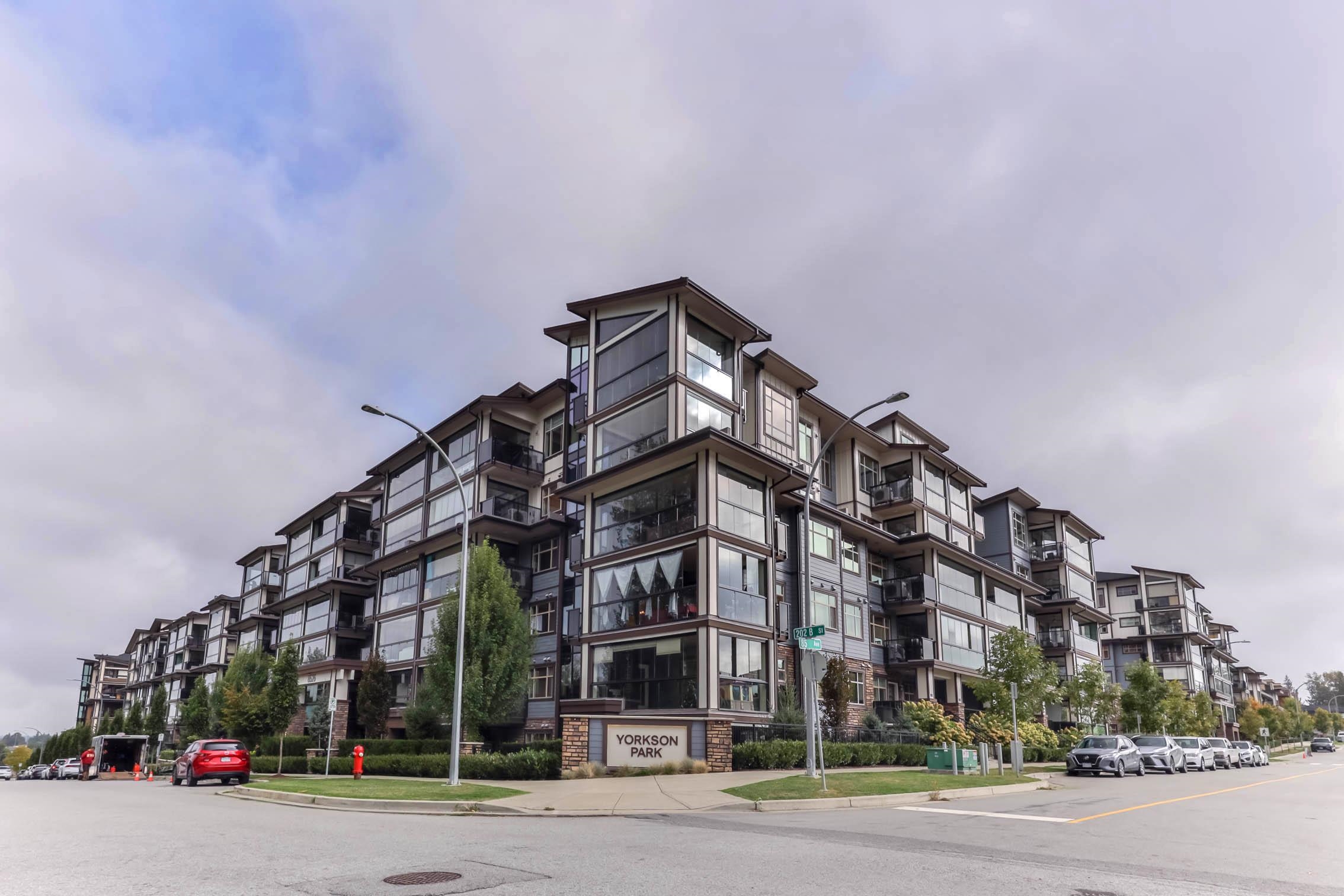 206 8526 202B STREET, R3052343, BC,