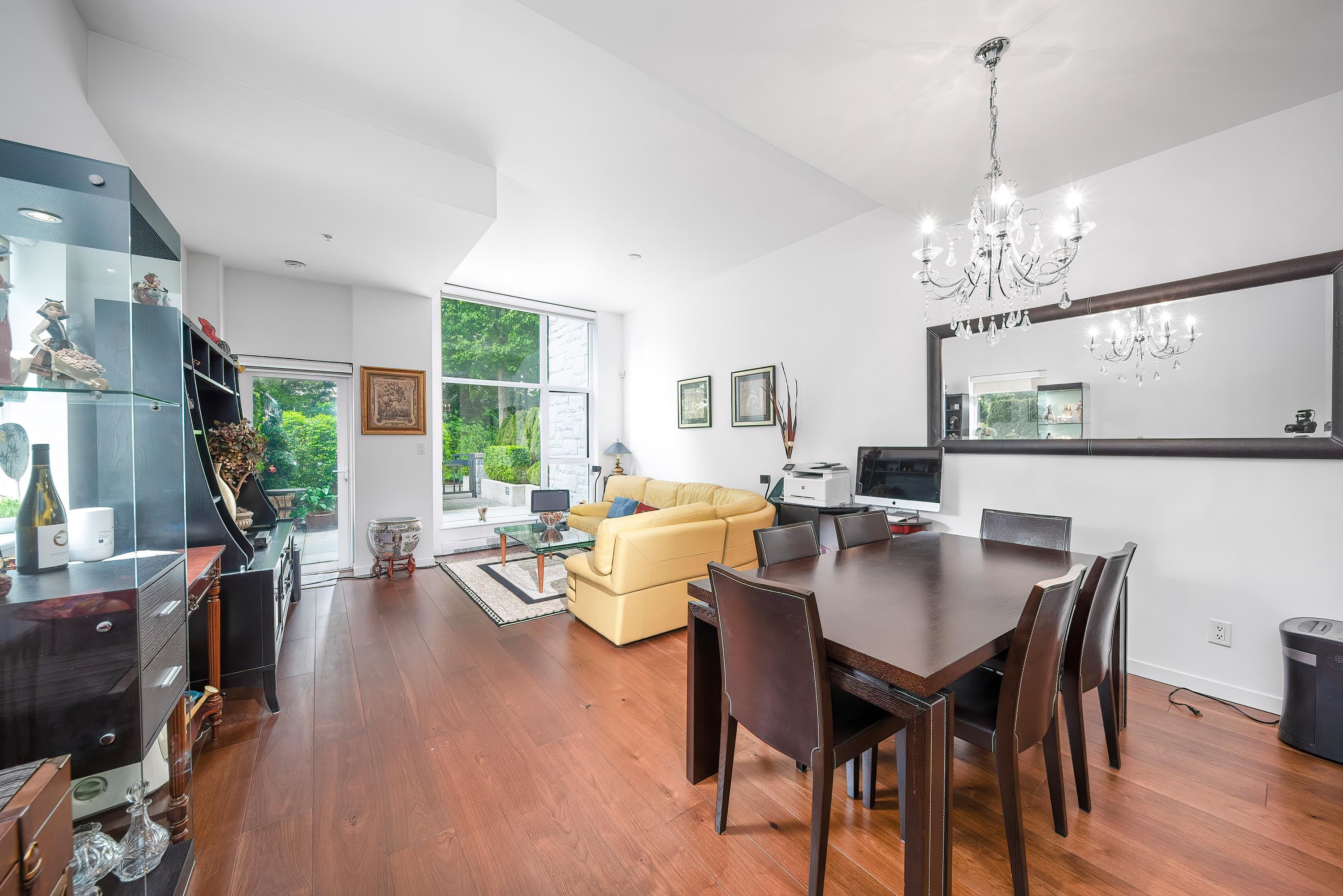 TH12 5989 WALTER GAGE ROAD, R3052378, BC,