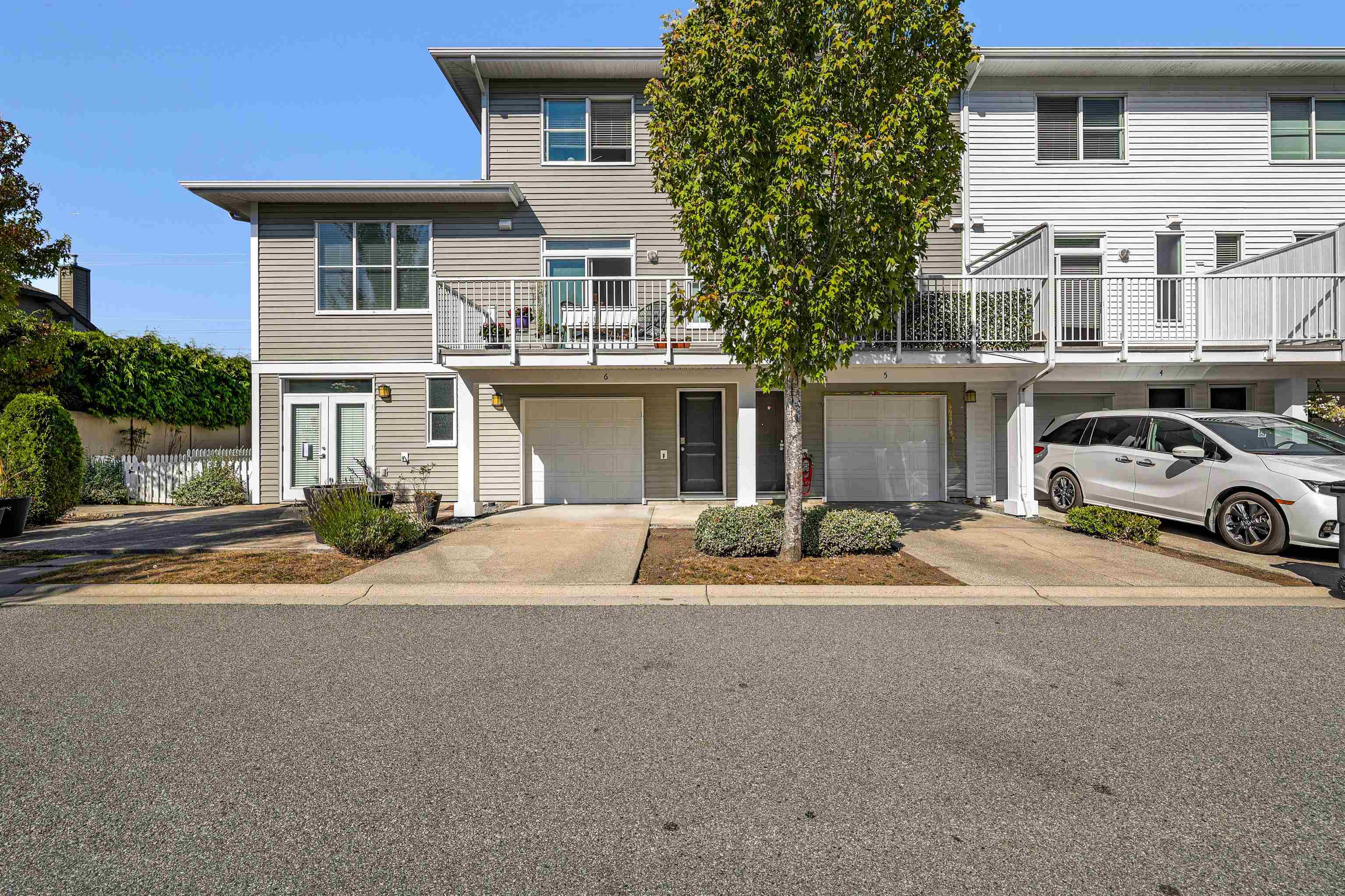 6 16228 16 AVENUE, R3052420, BC,