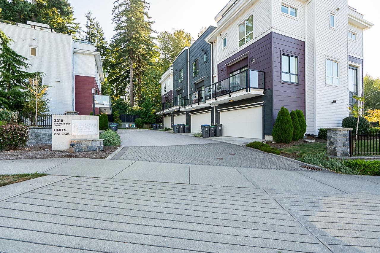 235 2218 OAK MEADOWS DRIVE, R3052445, BC,