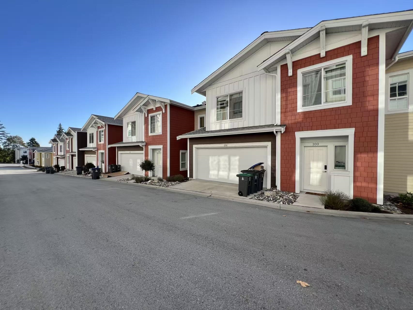99 16561 17A AVENUE, R3052479, BC,