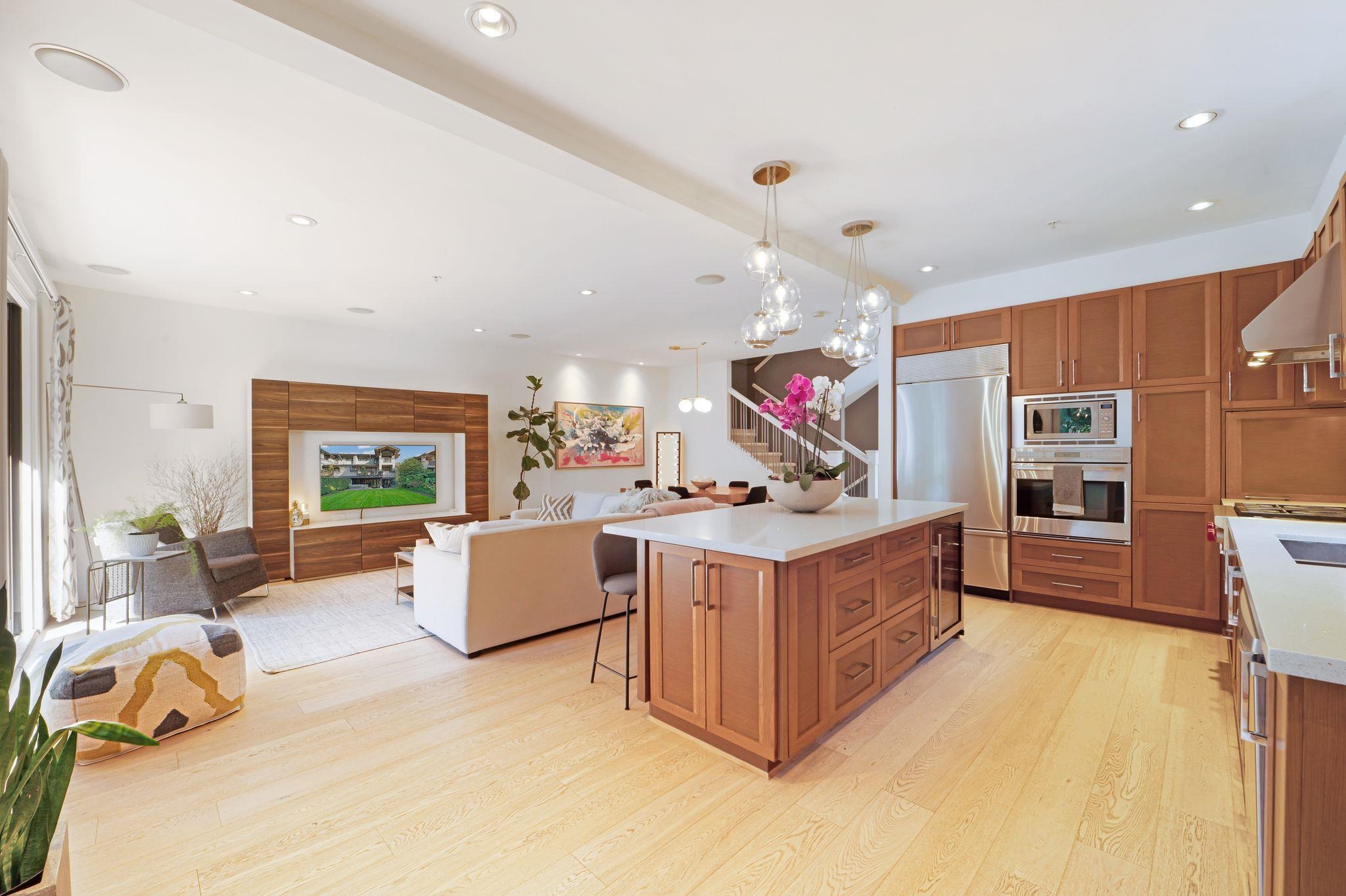 20 555 RAVEN WOODS DRIVE, R3052512, BC,