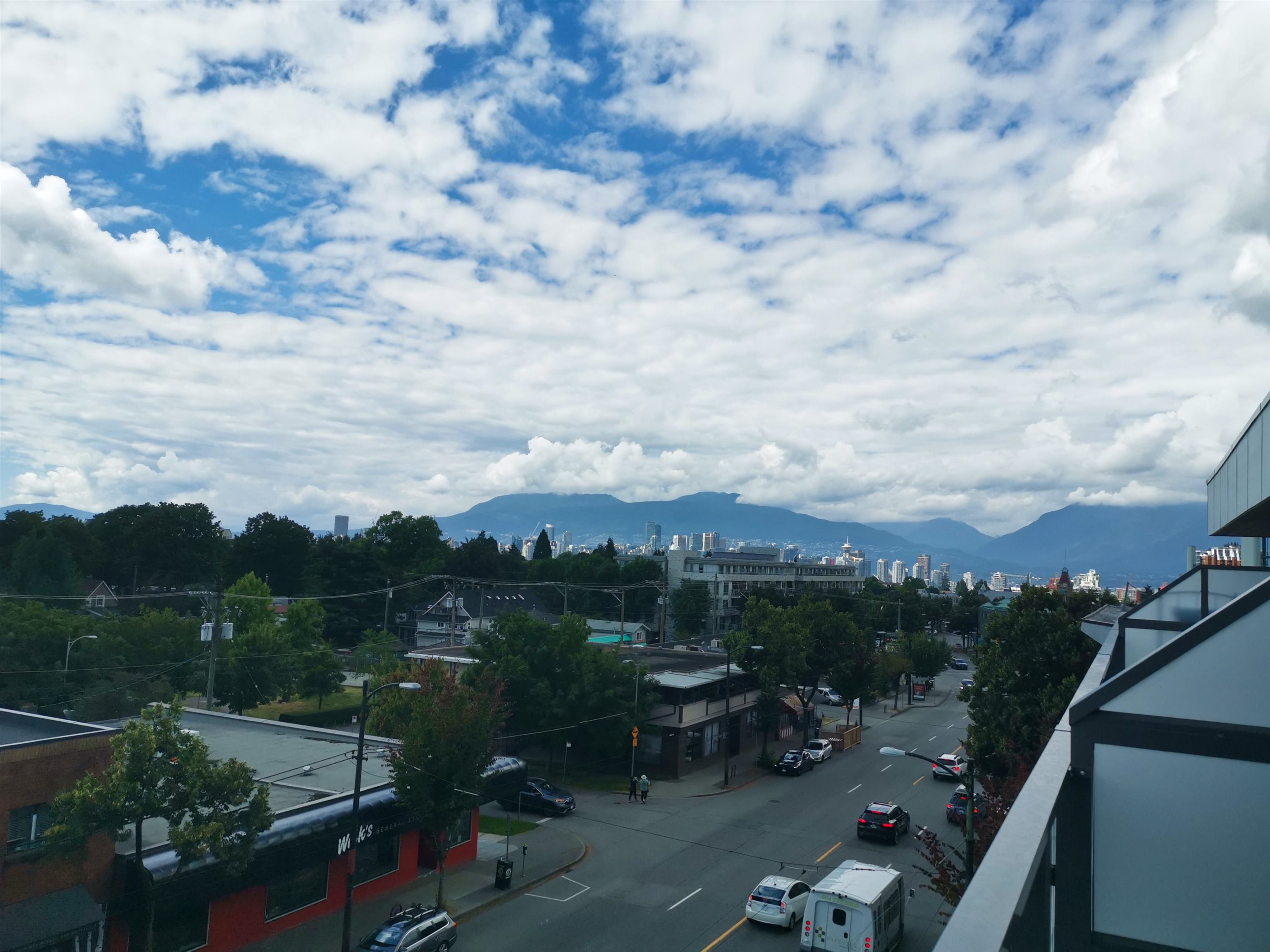 PH4 209 20TH AVENUE, R3052555, BC,