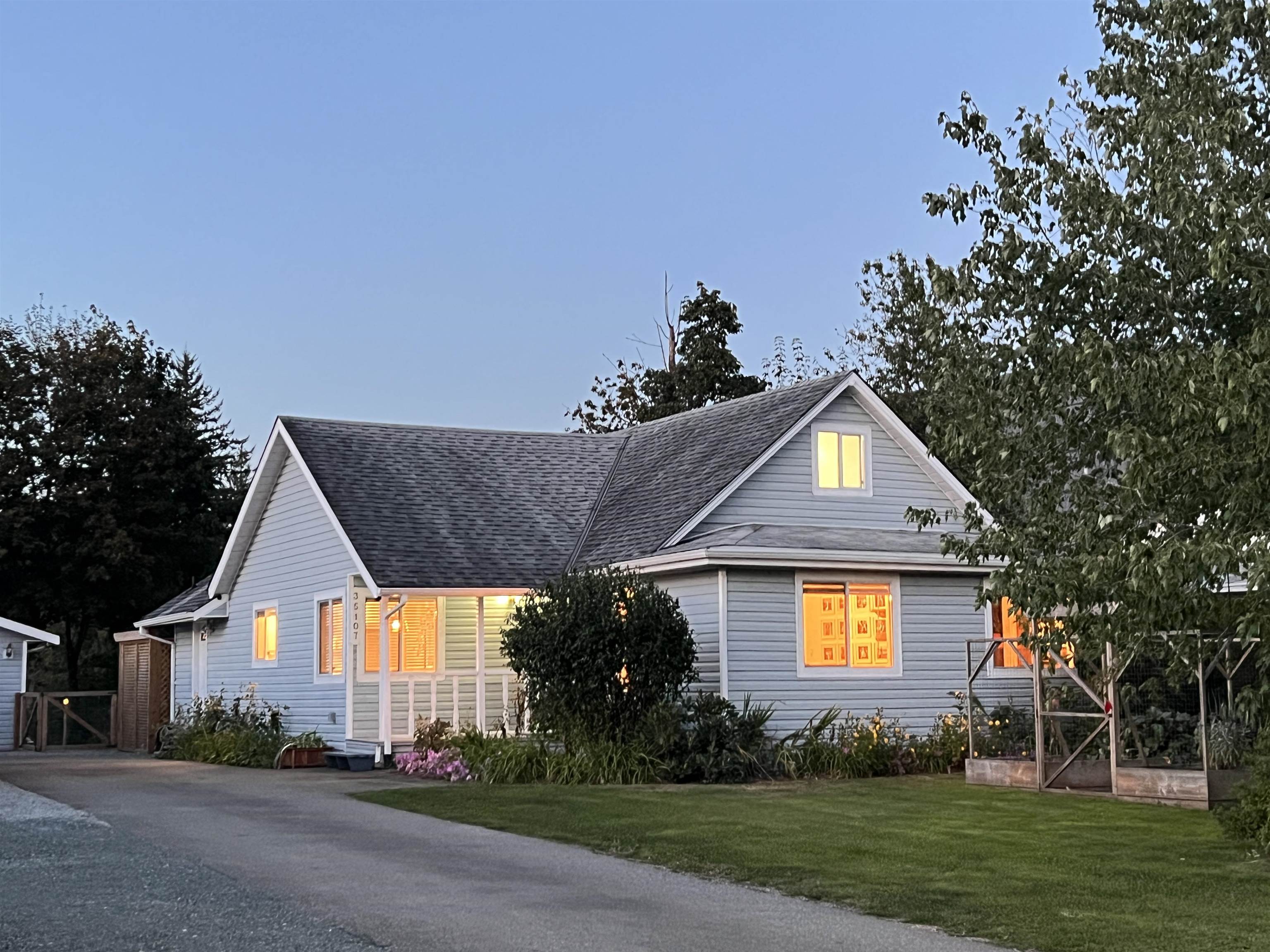 35107 MCEWEN AVENUE, Mission BC V2V 6R3, R3052659, BC,