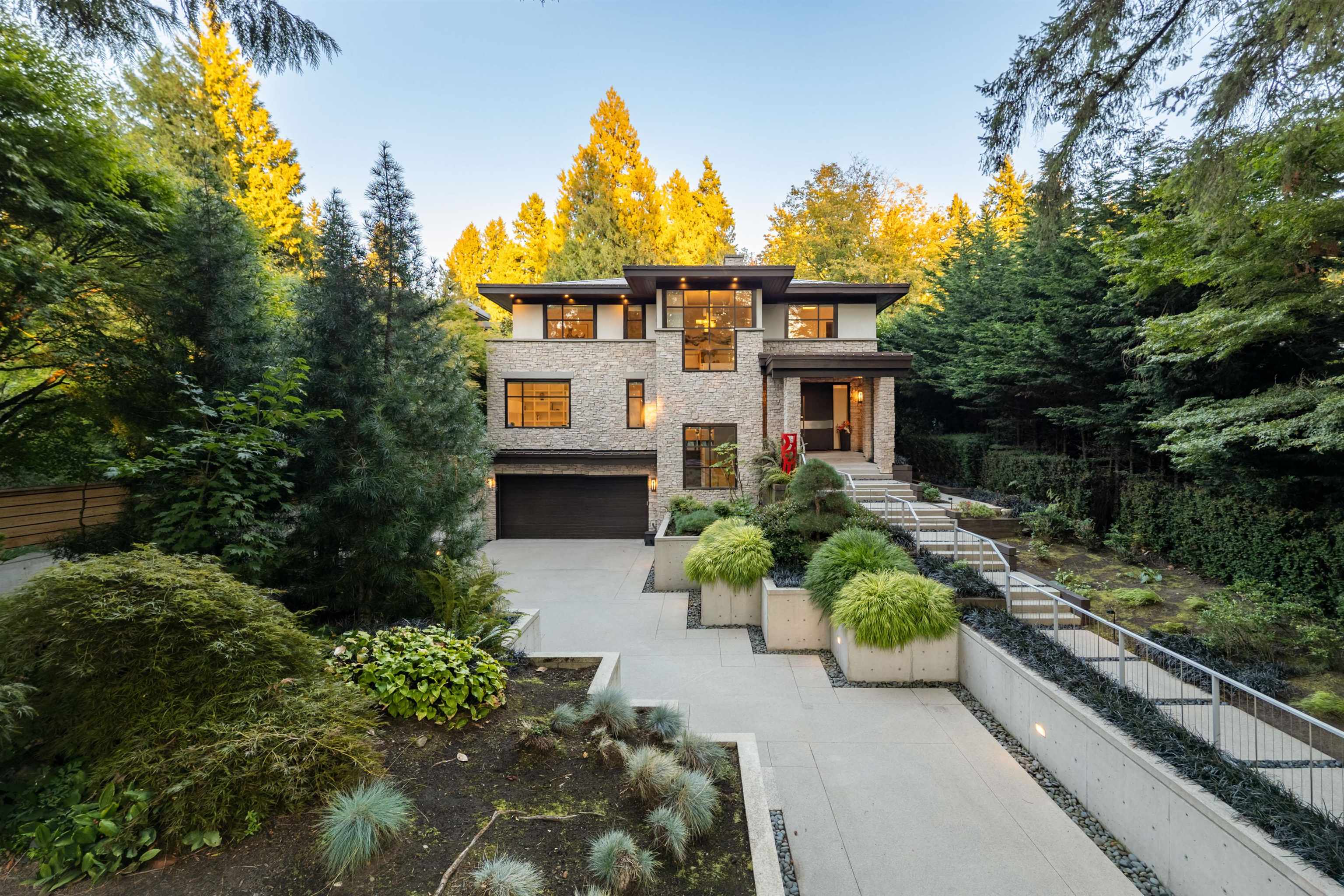 6350 MACDONALD STREET, Vancouver BC V6N 1E6, R3052685, BC,