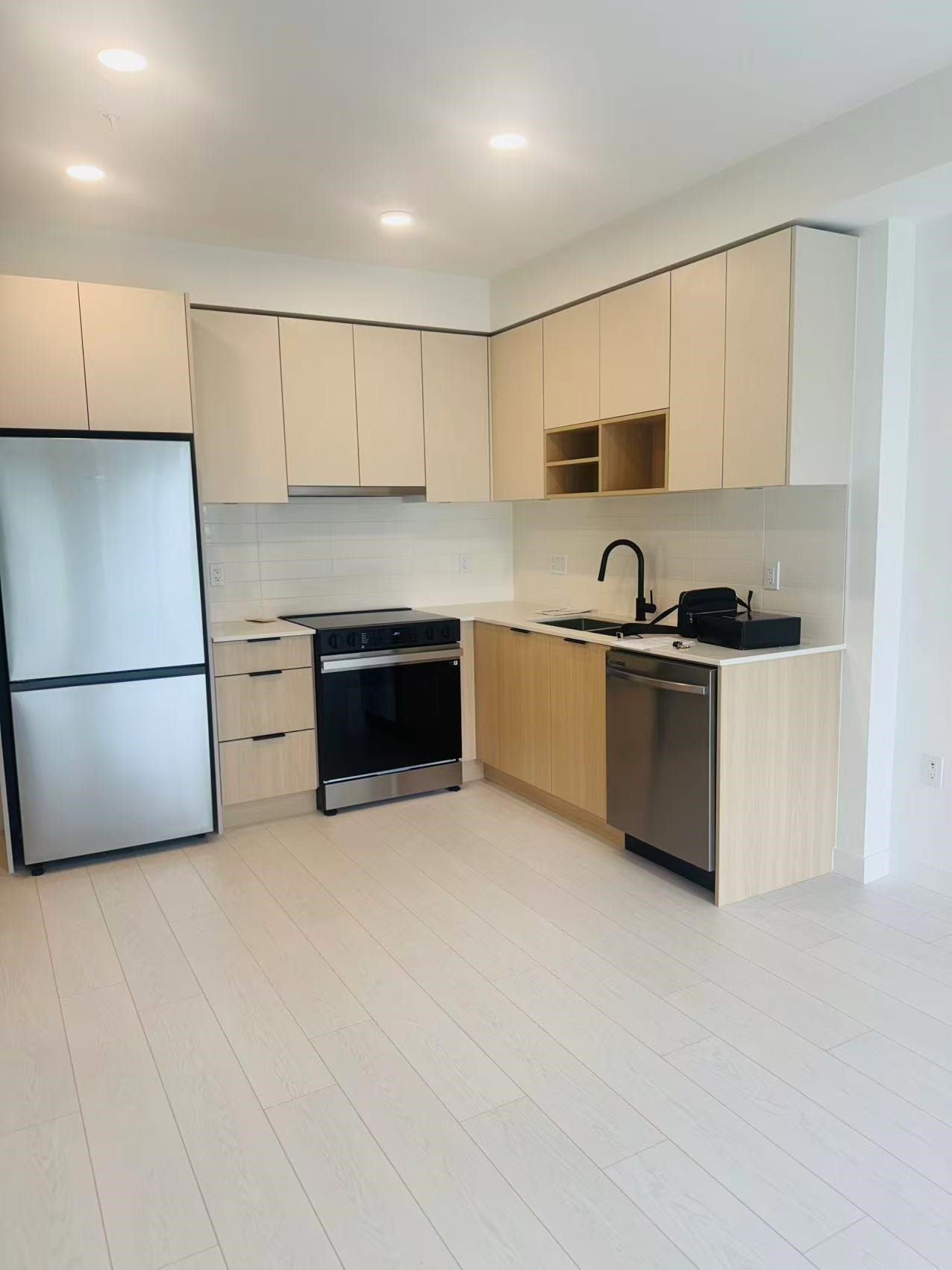 308 10466 138A STREET, R3052690, BC,