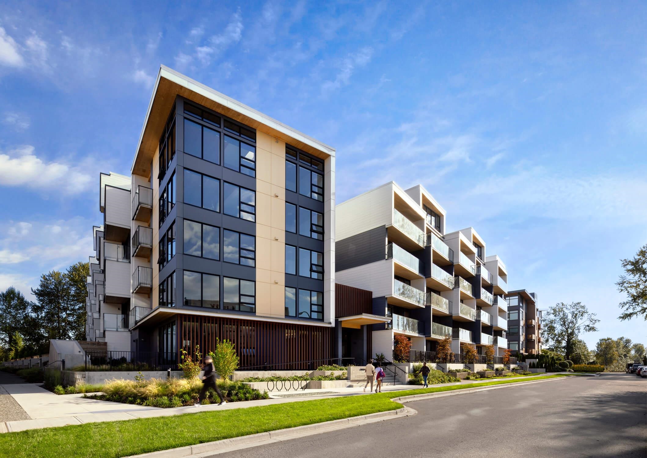 403 310 SALTER STREET, R3052929, BC,