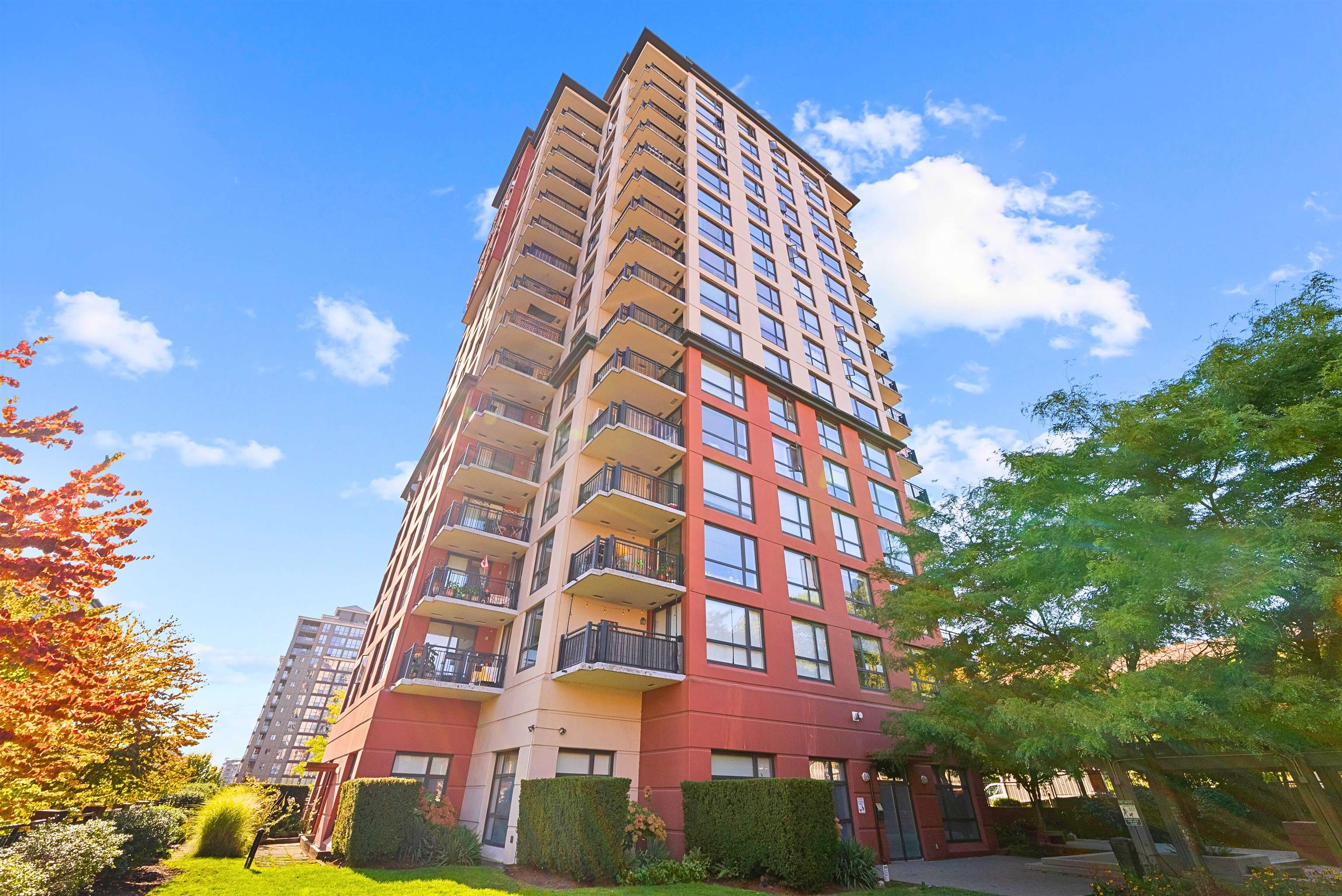 1602 814 ROYAL AVENUE, R3053021, BC,