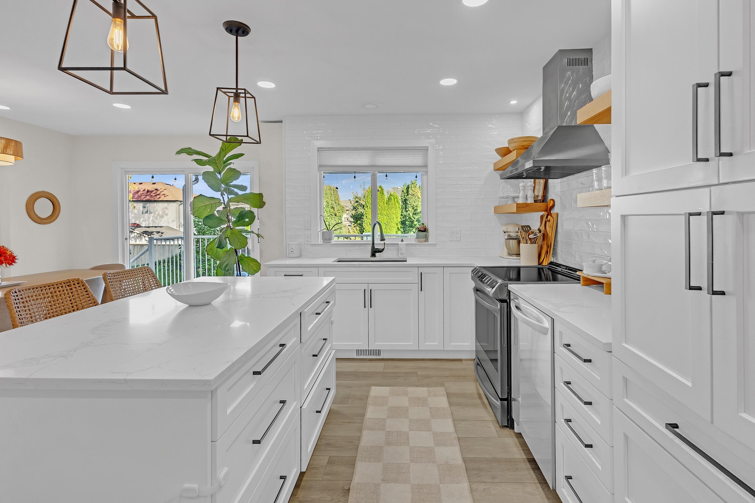 5696 LINDYS DRIVE, Chilliwack BC V2R 5T2, R3053040, BC,