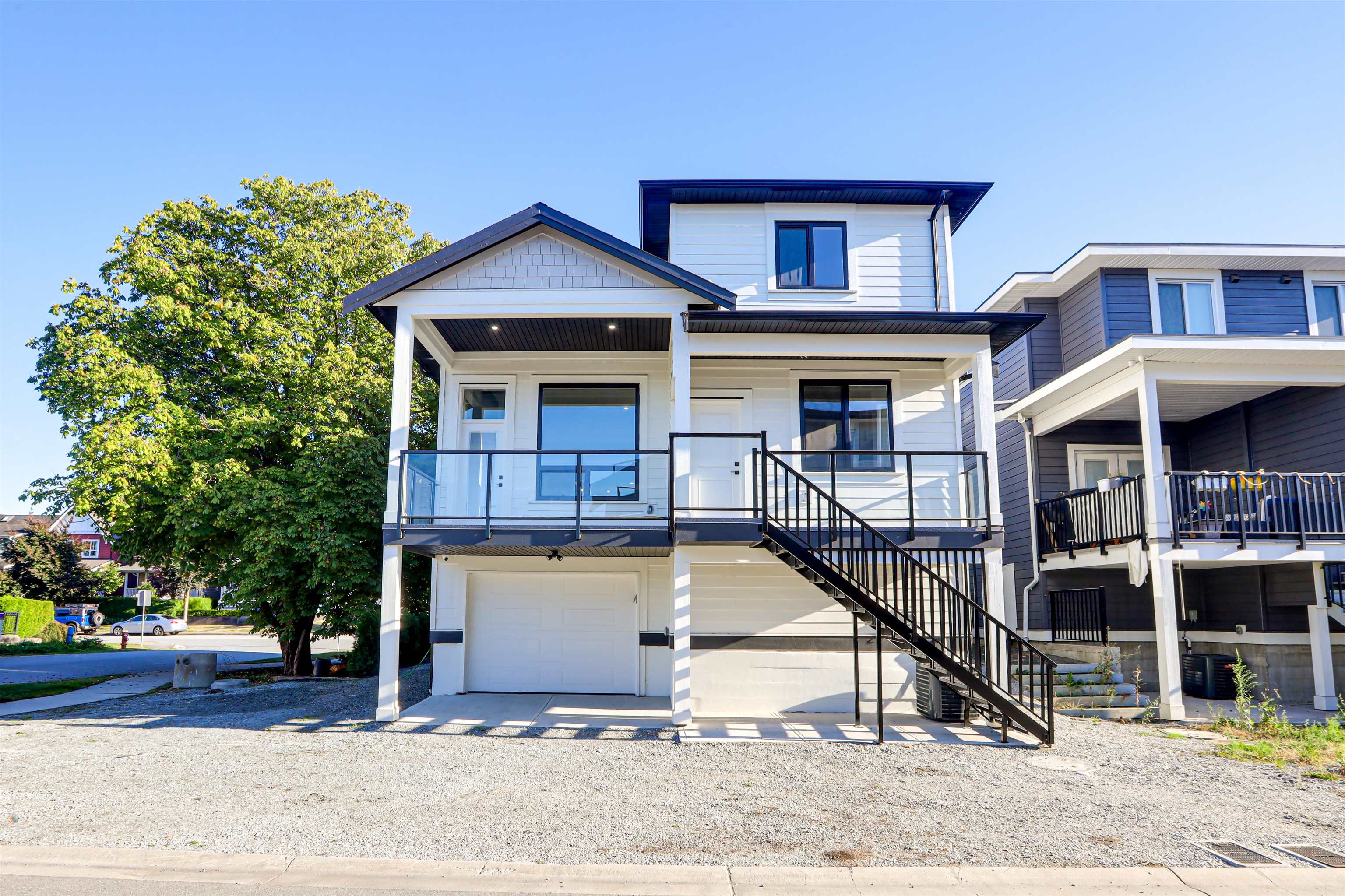 200 PHILLIPS STREET, New Westminster BC V3M 5P1, R3053116, BC,