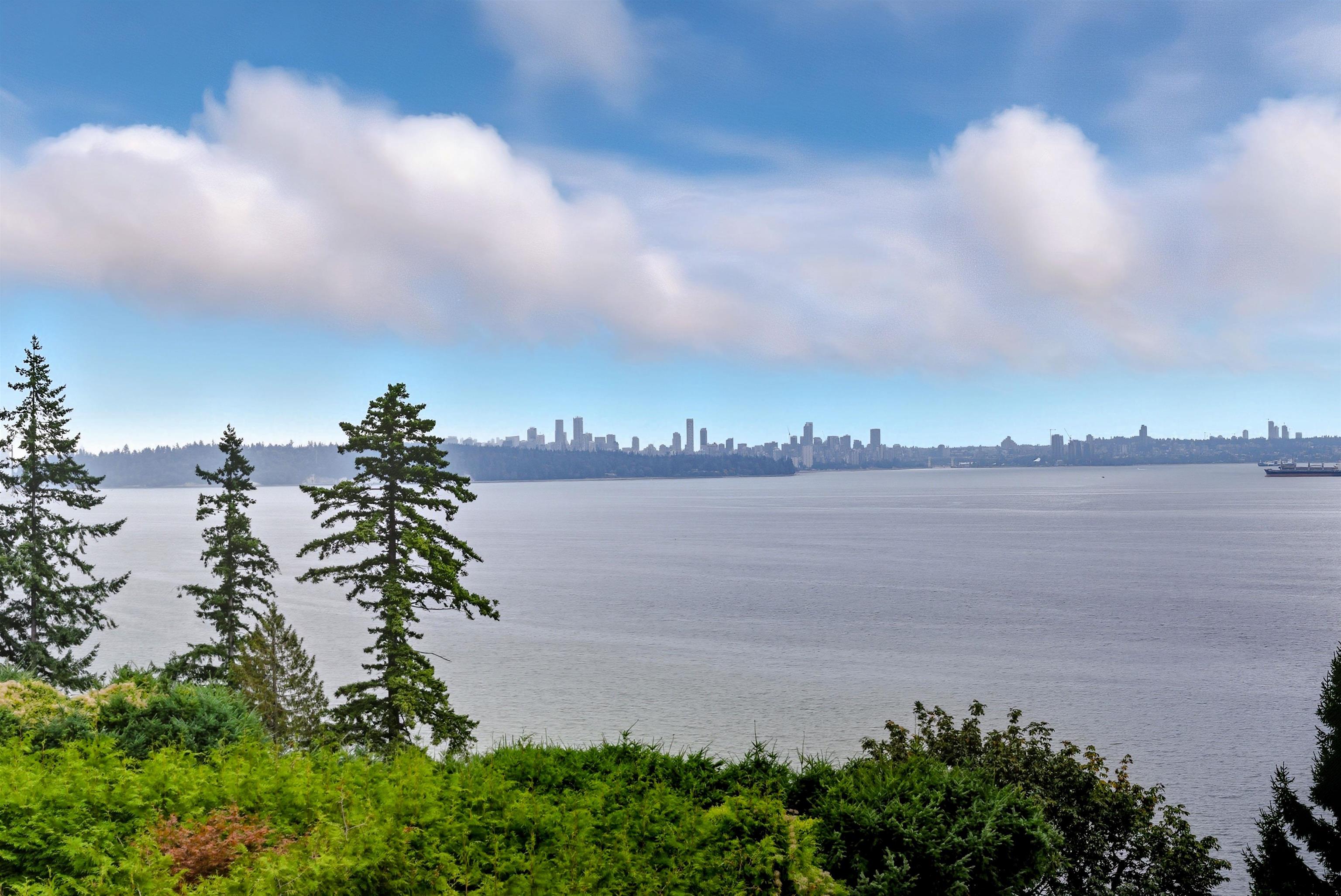 3654 CREERY AVENUE, West Vancouver BC V7V 2M1, R3053308, BC,