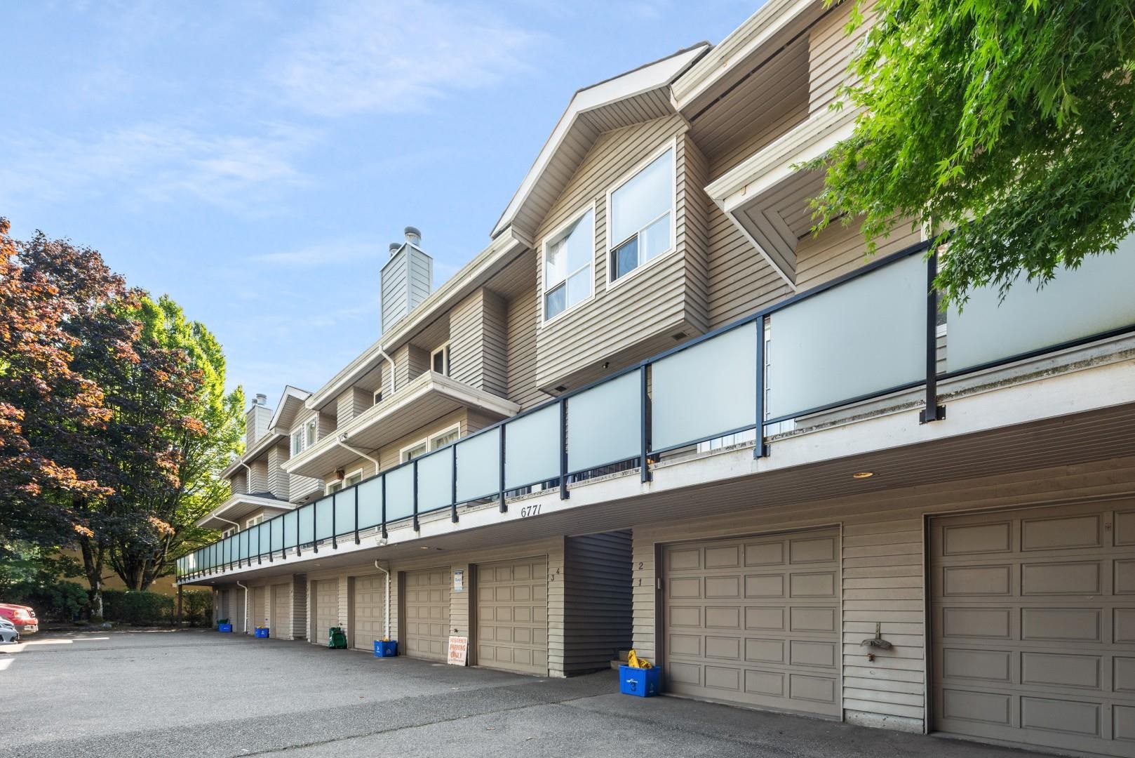 3 6771 COONEY ROAD, R3053320, BC,