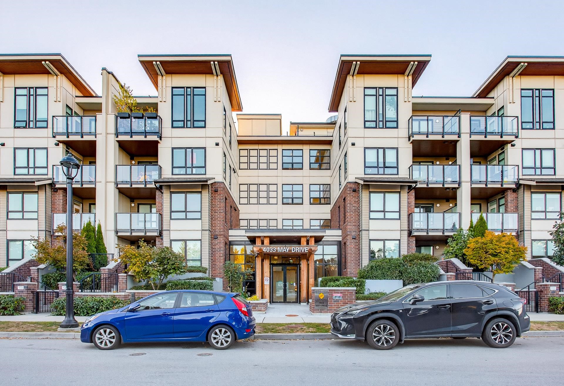 325 4033 MAY DRIVE, R3053335, BC,