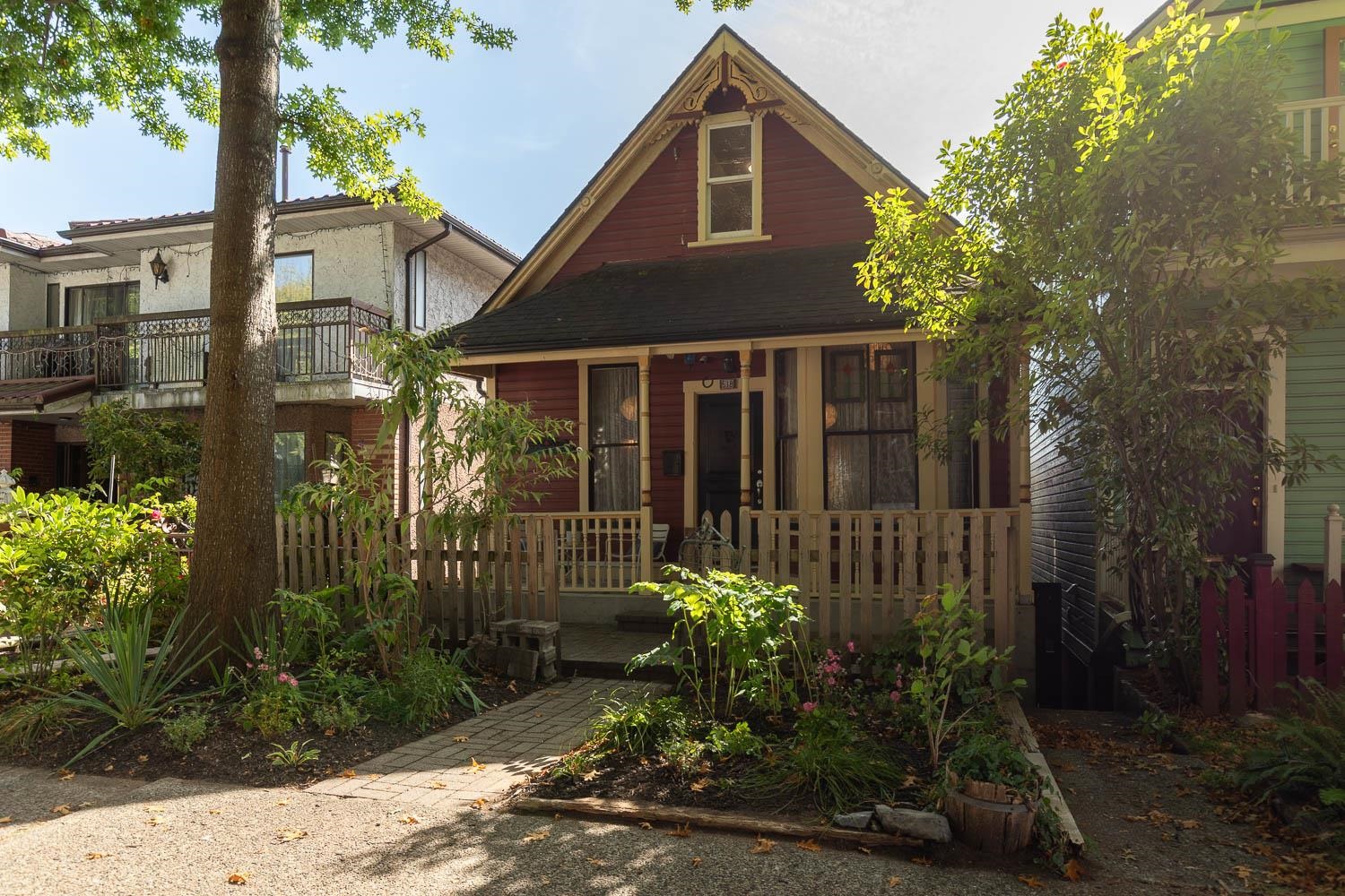 518 E GEORGIA STREET, Vancouver BC V6A 1Z9, R3053348, BC,
