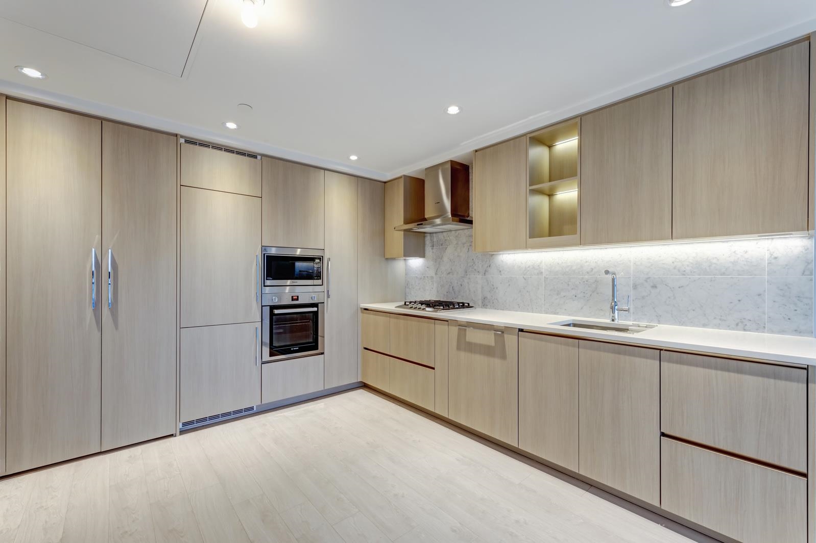 11XX 4720 LOUGHEED HIGHWAY, R3053386, BC,