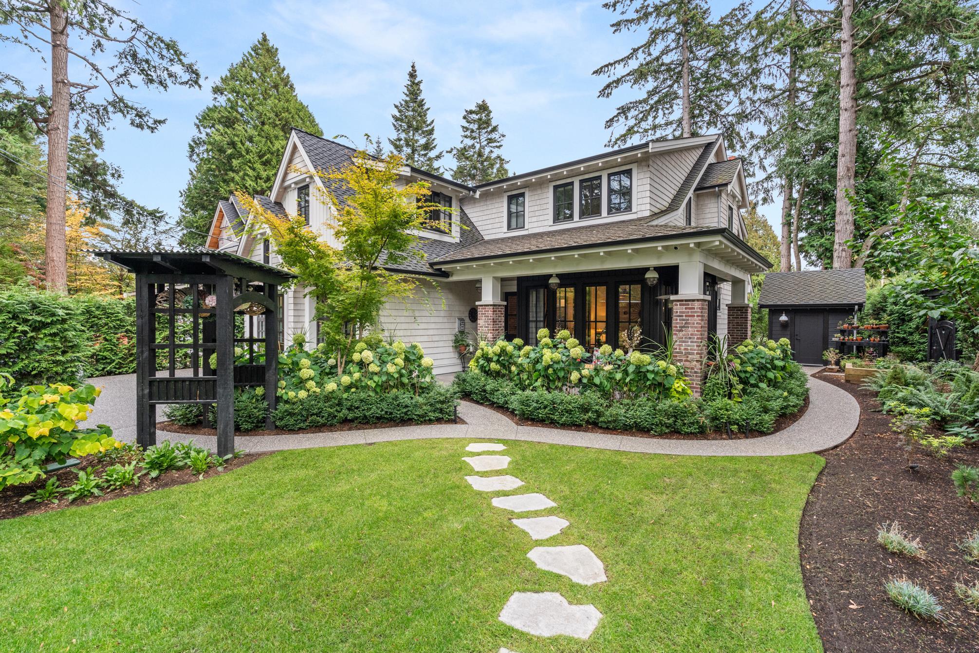 2408 CHRISTOPHERSON ROAD, Surrey BC V4A 5W2, R3053400, BC,