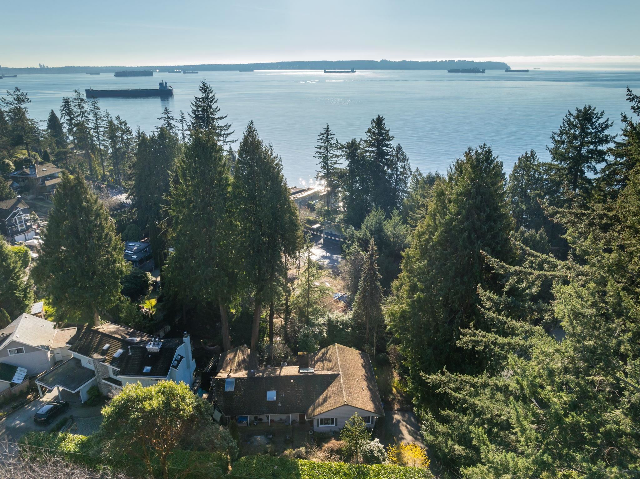 4028 ROSE CRESCENT, West Vancouver BC V7V 2N7, R3053426, BC,