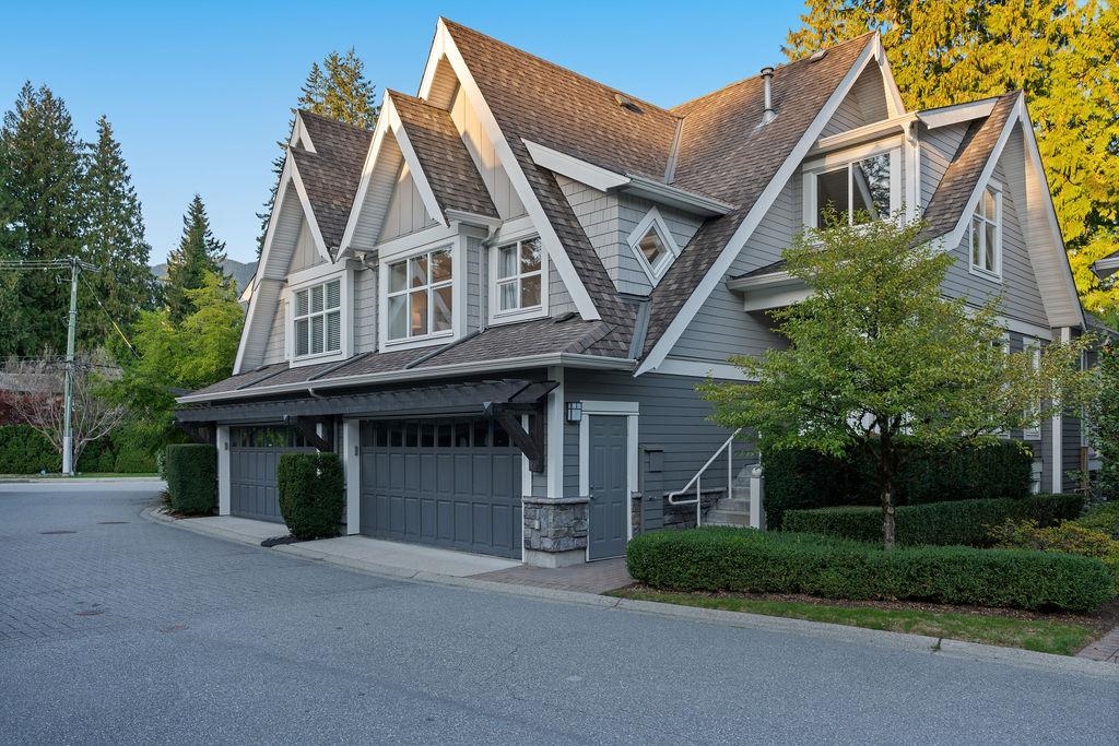 3761 EDGEMONT BOULEVARD, North Vancouver BC V7R 2P6, R3053454, BC,