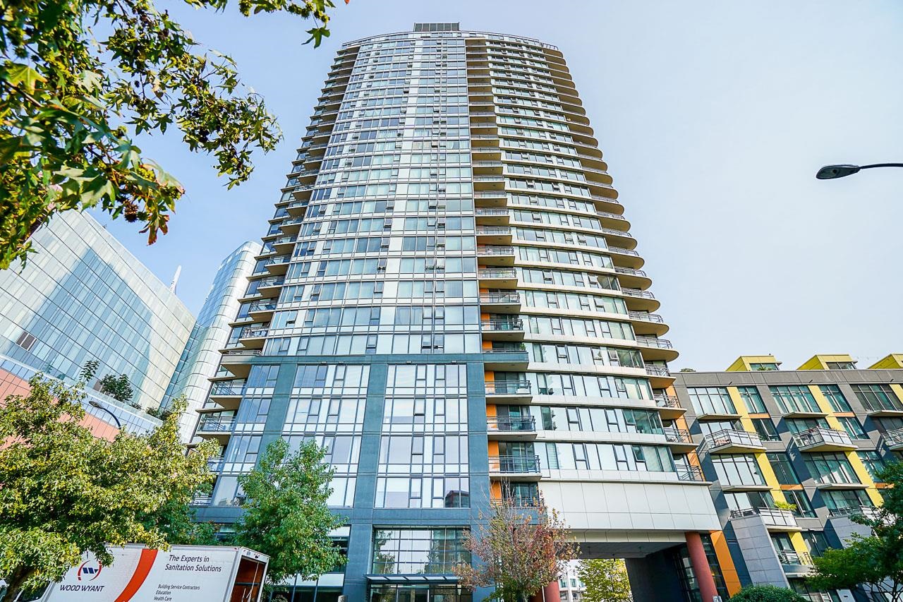 1207 33 SMITHE STREET, R3053520, BC,