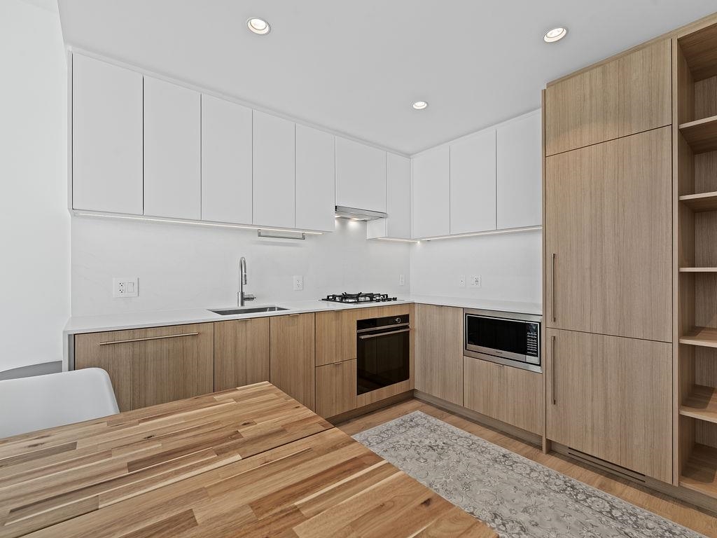 1709 505 NELSON STREET, R3053548, BC,